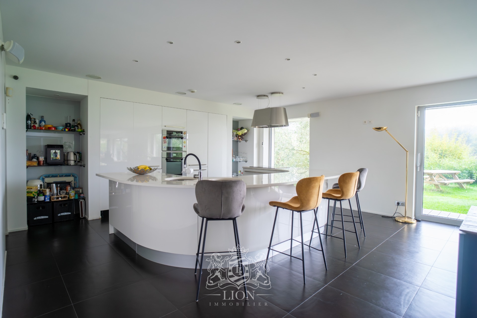 Arcv merignies maison d architecte avec piscine Photo 5 - Le Lion Immobilier