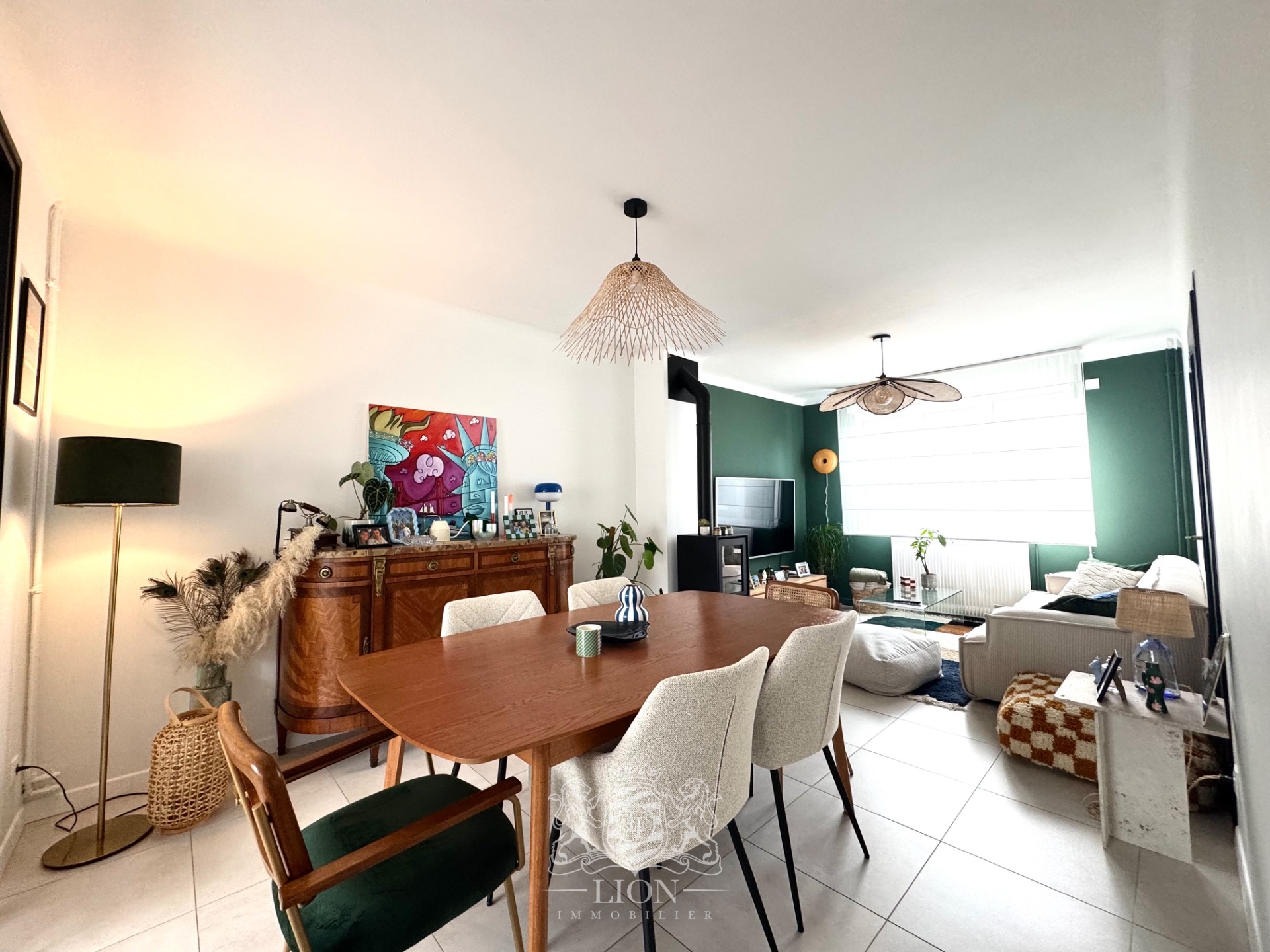 Maison renovee lumineuse avec exterieur et garage Photo 1 - Le Lion Immobilier