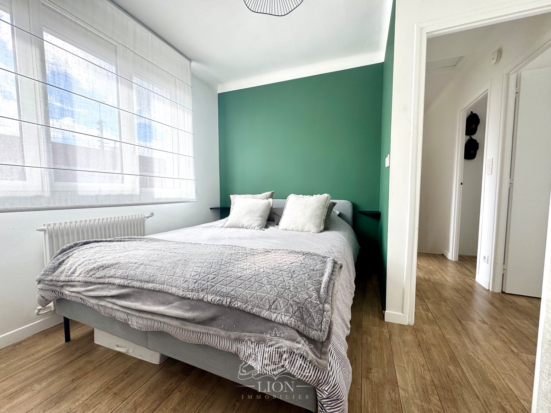 Maison renovee lumineuse avec exterieur et garage Photo 7 - Le Lion Immobilier