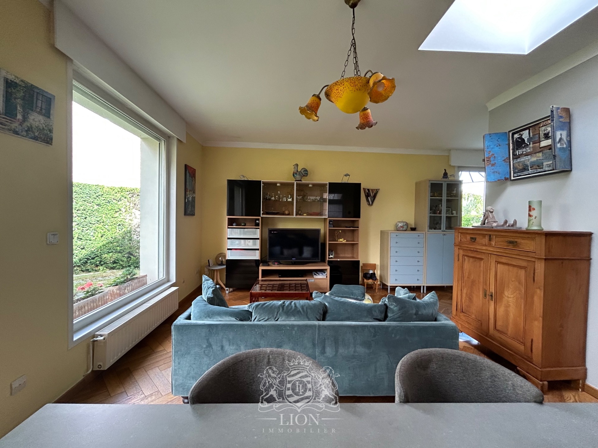 Une adresse d exception pour cette maison semi individuelle Photo 3 - Le Lion Immobilier