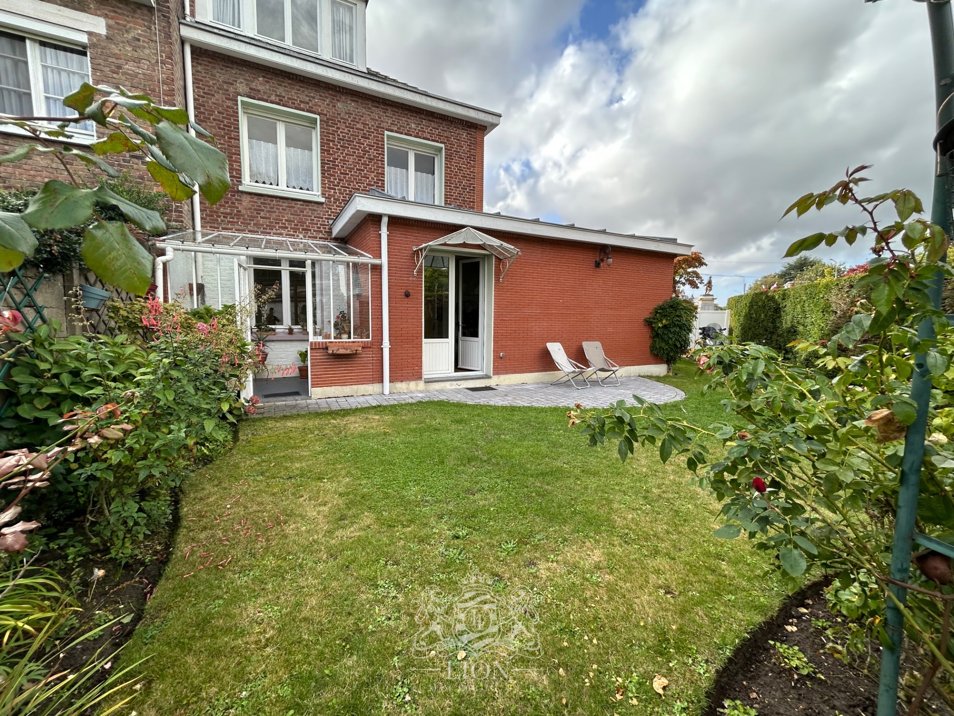 Une adresse d exception pour cette maison semi individuelle Photo 4 - Le Lion Immobilier