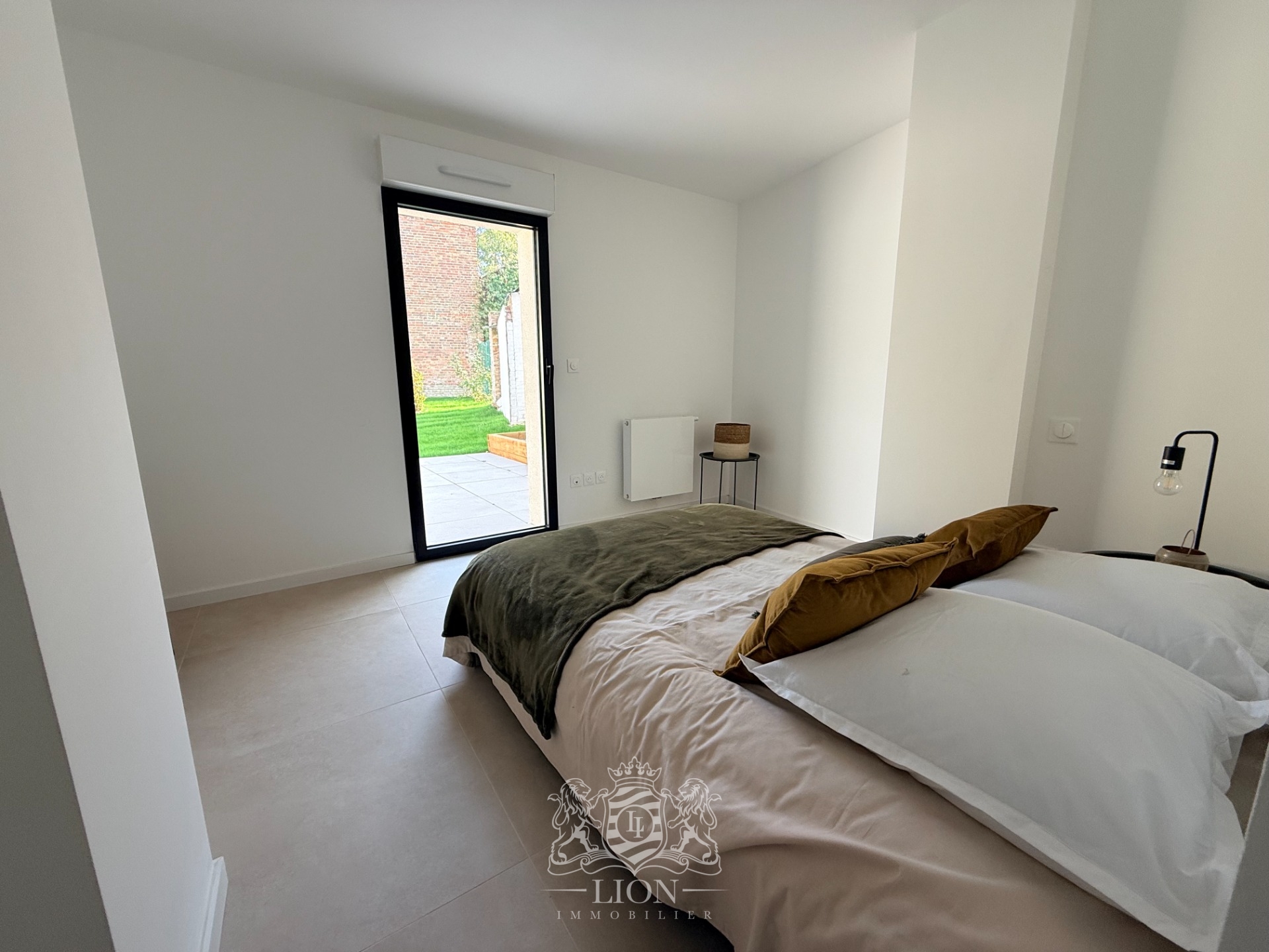 Large maison idealement situee entre mairie et hippodrome Photo 4 - Le Lion Immobilier Large maison idealement situee entre mairie et hippodrome Photo 4 - Le Lion Immobilier