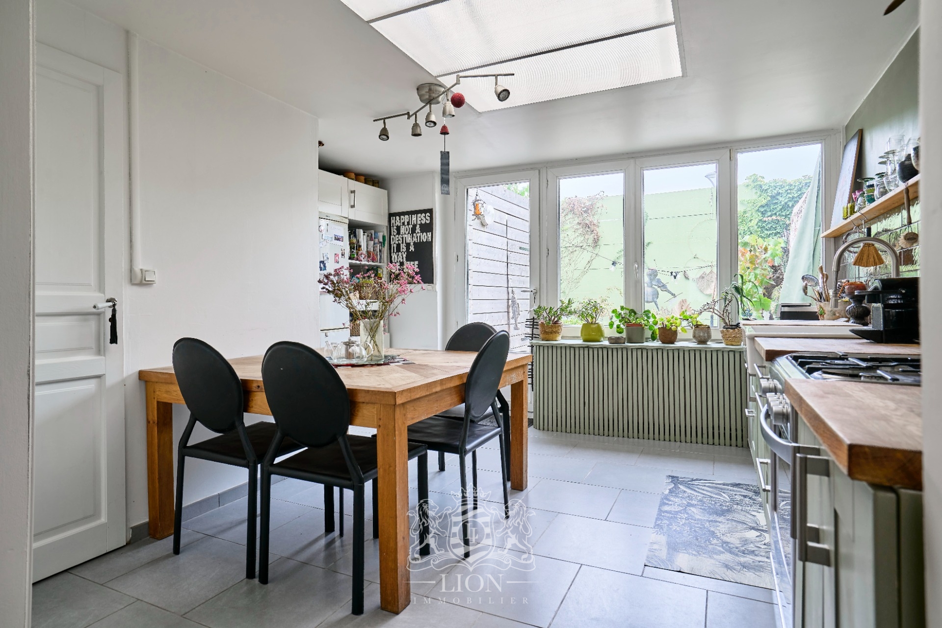 Ravissante maison ancienne trois chambres grande terrasse Photo 7 - Le Lion Immobilier Ravissante maison ancienne trois chambres grande terrasse Photo 7 - Le Lion Immobilier