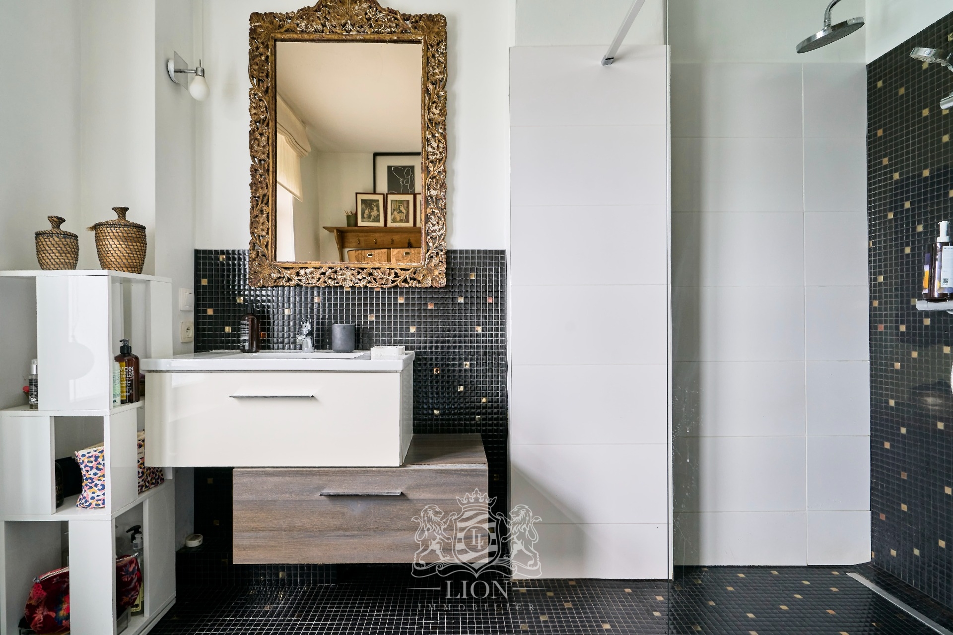 Ravissante maison ancienne trois chambres grande terrasse Photo 12 - Le Lion Immobilier Ravissante maison ancienne trois chambres grande terrasse Photo 12 - Le Lion Immobilier