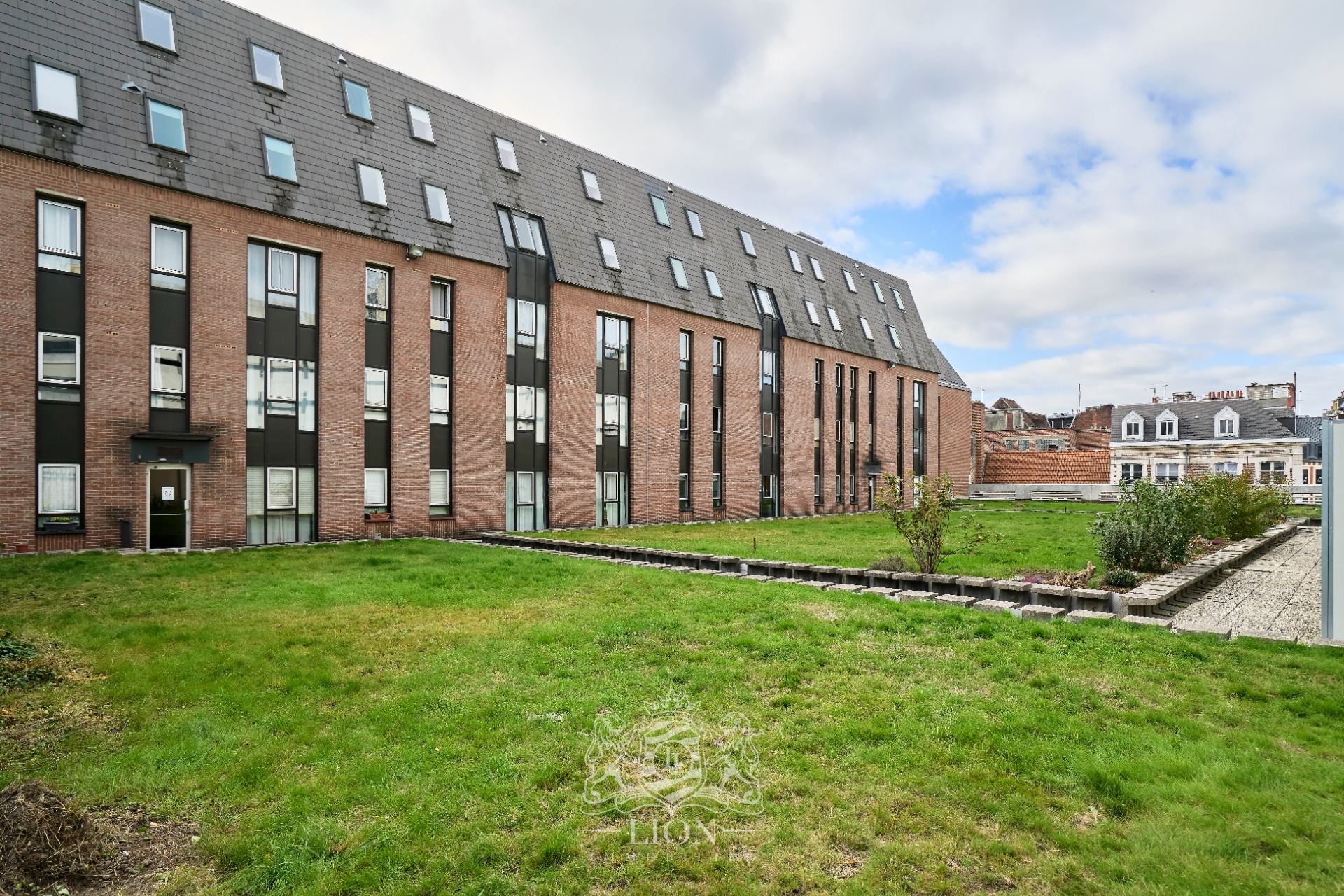 Duplex hyper centre dernier etage balcons et parking Photo 12 - Le Lion Immobilier Duplex hyper centre dernier etage balcons et parking Photo 12 - Le Lion Immobilier