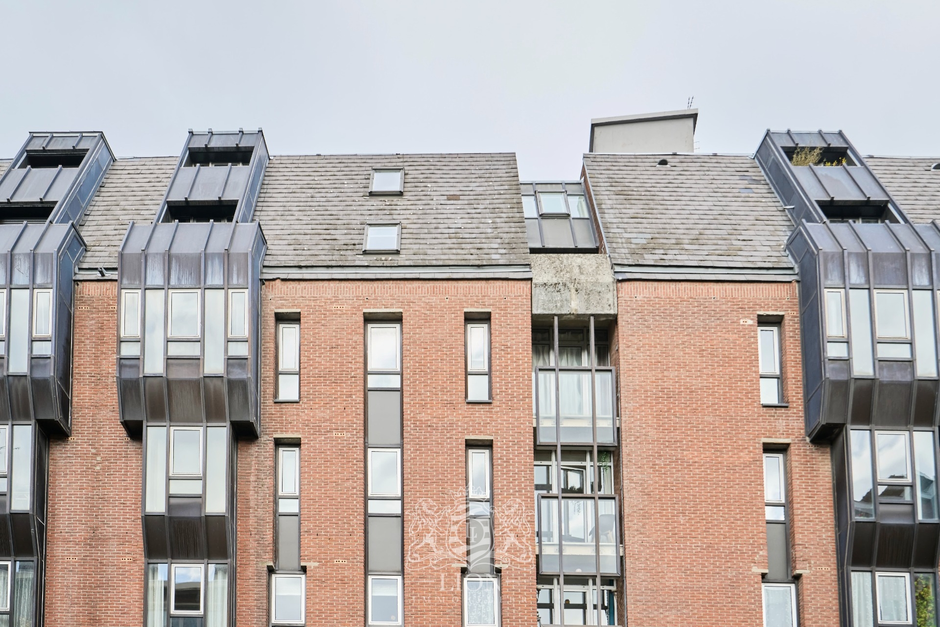 Duplex hyper centre dernier etage balcons et parking Photo 13 - Le Lion Immobilier Duplex hyper centre dernier etage balcons et parking Photo 13 - Le Lion Immobilier