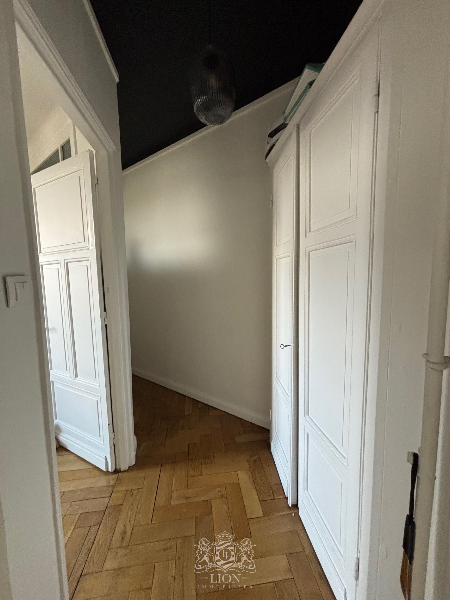 Appartement type 3 hyper centre cachet Photo 12 - Le Lion Immobilier Appartement type 3 hyper centre cachet Photo 12 - Le Lion Immobilier