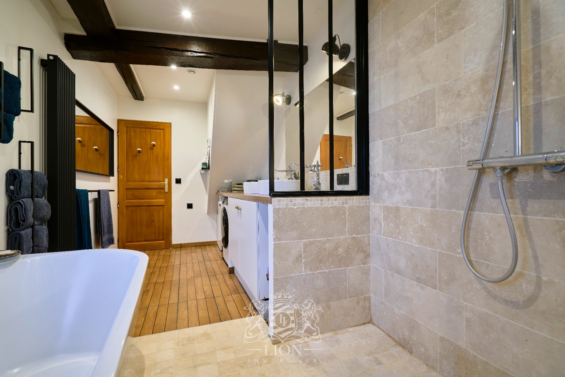 Coup de coeur triplex vieux lille Photo 8 - Le Lion Immobilier Coup de coeur triplex vieux lille Photo 8 - Le Lion Immobilier