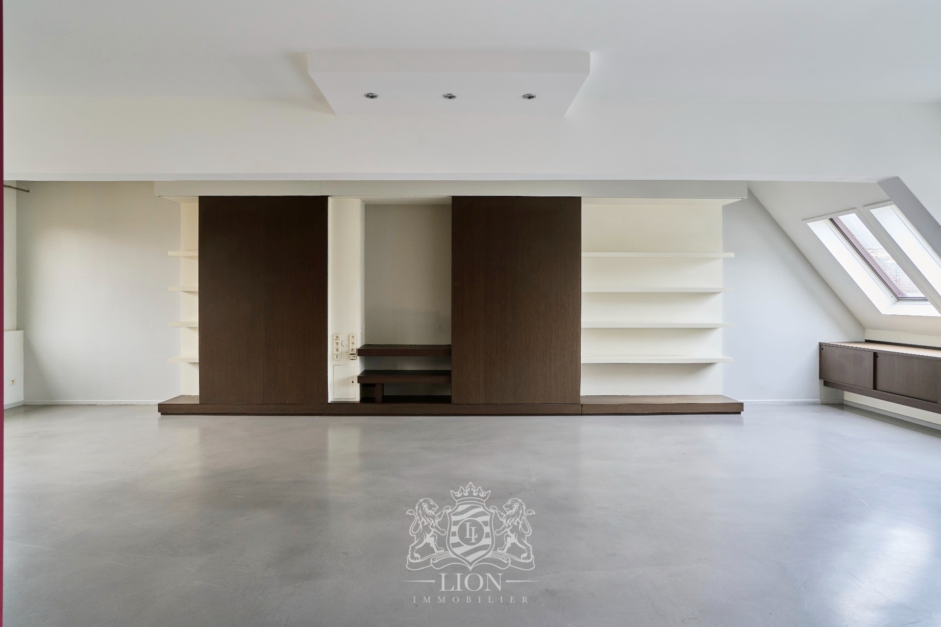 Rare duplex au dernier etage vieux lille Photo 8 - Le Lion Immobilier Rare duplex au dernier etage vieux lille Photo 8 - Le Lion Immobilier