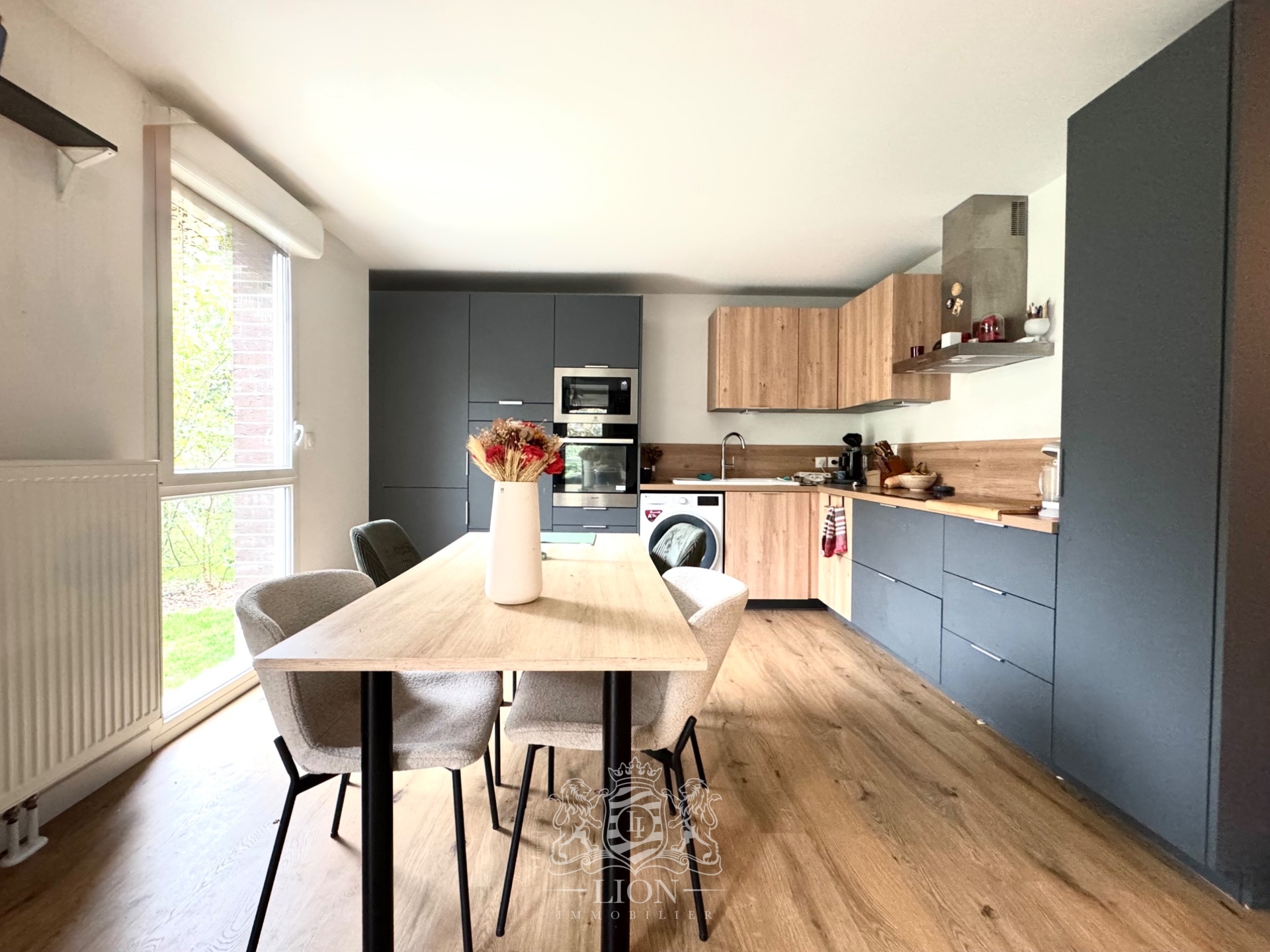 Beau t3 lumineux en residence neuve parkings et jardin Photo 1 - Le Lion Immobilier Beau t3 lumineux en residence neuve parkings et jardin Photo 1 - Le Lion Immobilier