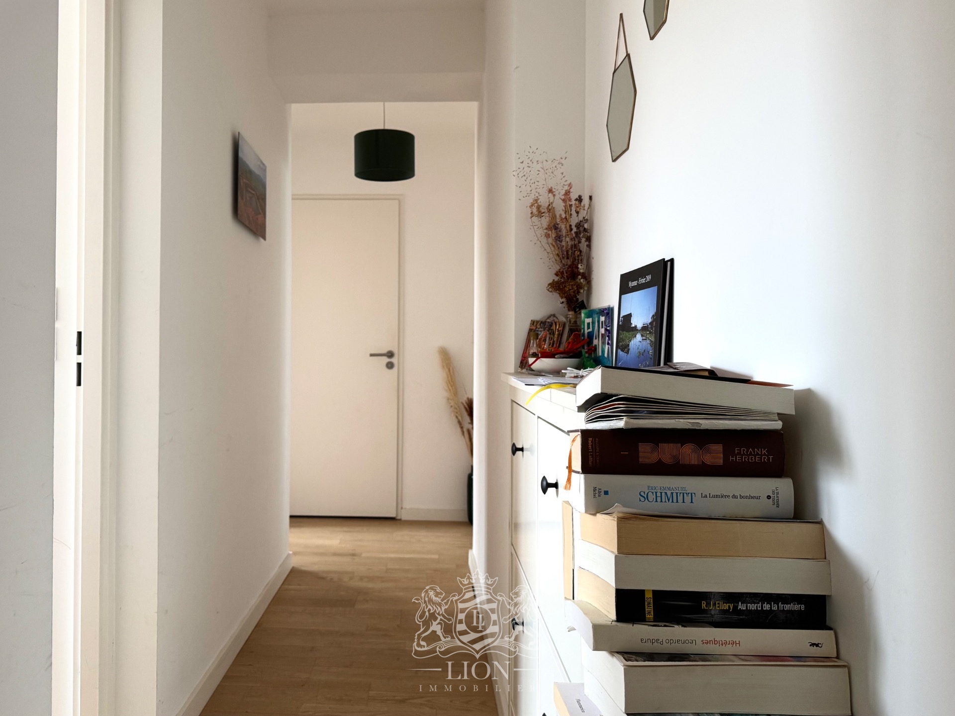 Vieux lille t4 avec parking Photo 6 - Le Lion Immobilier Vieux lille t4 avec parking Photo 6 - Le Lion Immobilier