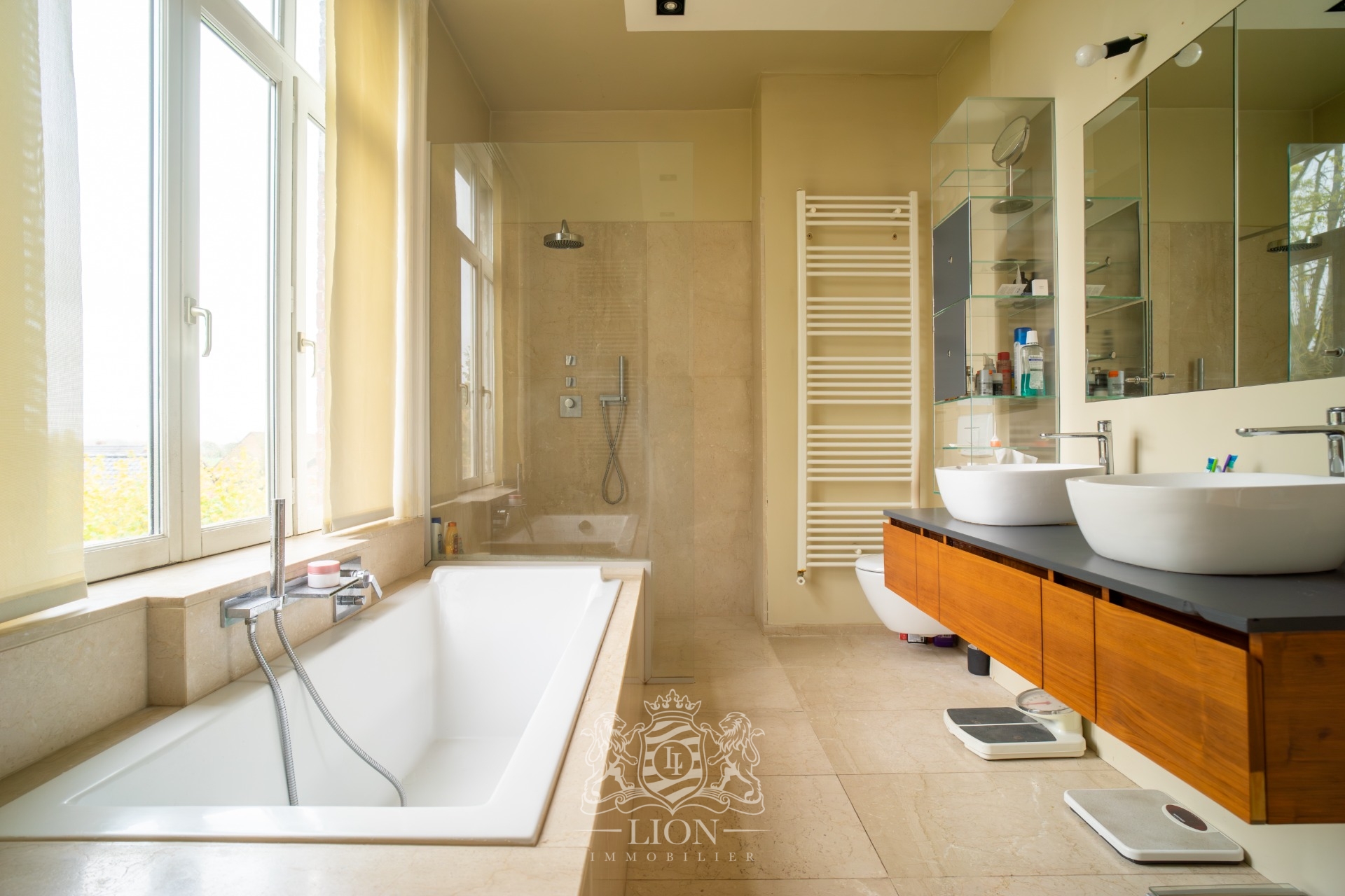 Maison de maitre individuelle de 285 m au coeur de ascq Photo 11 - Le Lion Immobilier