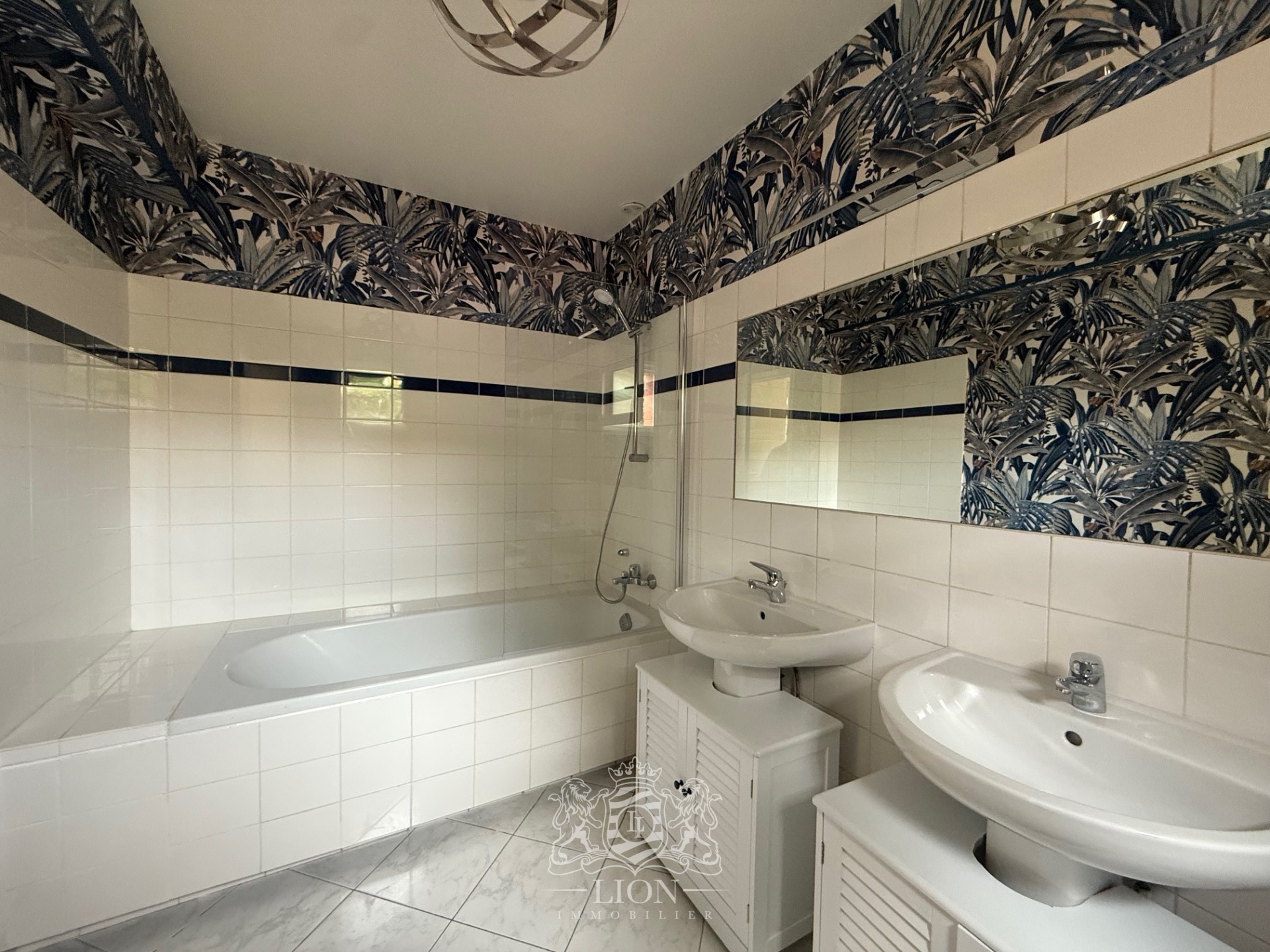 Arqp lambersart maison 4 chbres avec jardin Photo 13 - Le Lion Immobilier Arqp lambersart maison 4 chbres avec jardin Photo 13 - Le Lion Immobilier