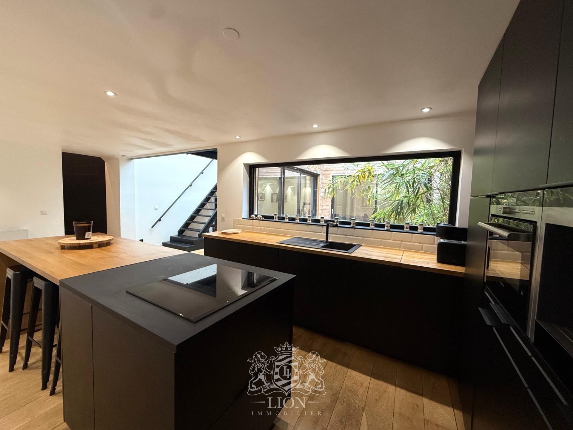 Croix loft 3 chambres avec cour et garage Photo 6 - Le Lion Immobilier Croix loft 3 chambres avec cour et garage Photo 6 - Le Lion Immobilier