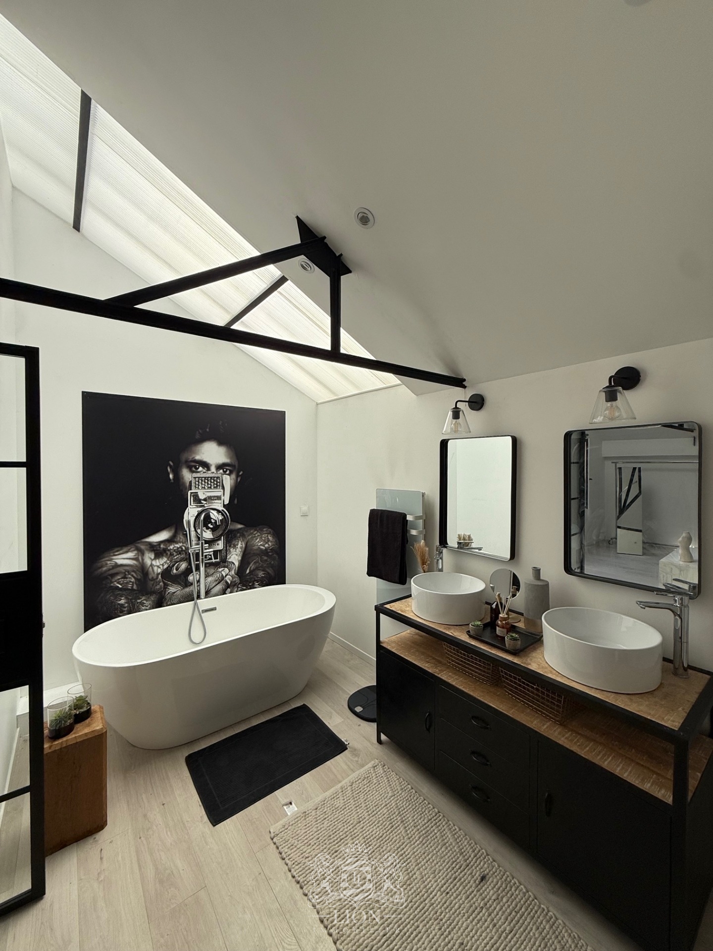 Croix loft 3 chambres avec cour et garage Photo 12 - Le Lion Immobilier Croix loft 3 chambres avec cour et garage Photo 12 - Le Lion Immobilier