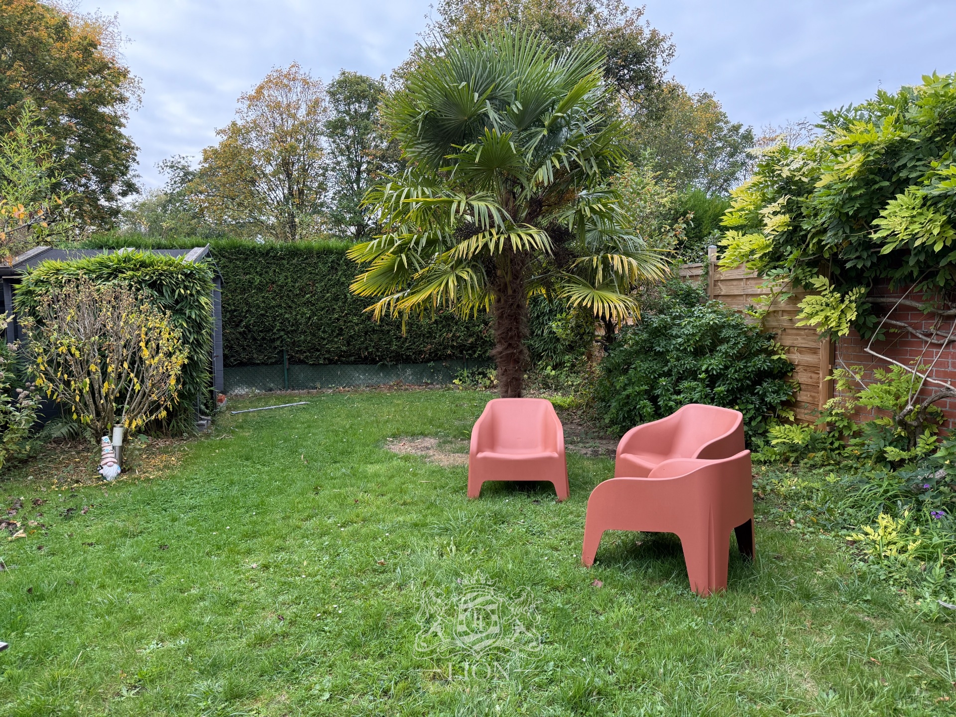 Coquette maison semi individuelle 4 chambres Photo 6 - Le Lion Immobilier Coquette maison semi individuelle 4 chambres Photo 6 - Le Lion Immobilier