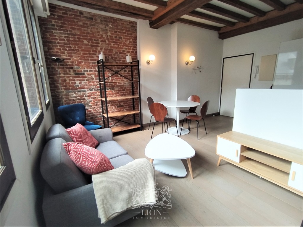 Vieux lille rue de la monnaie appartement duplex  t2 Photo 1 - Le Lion Immobilier