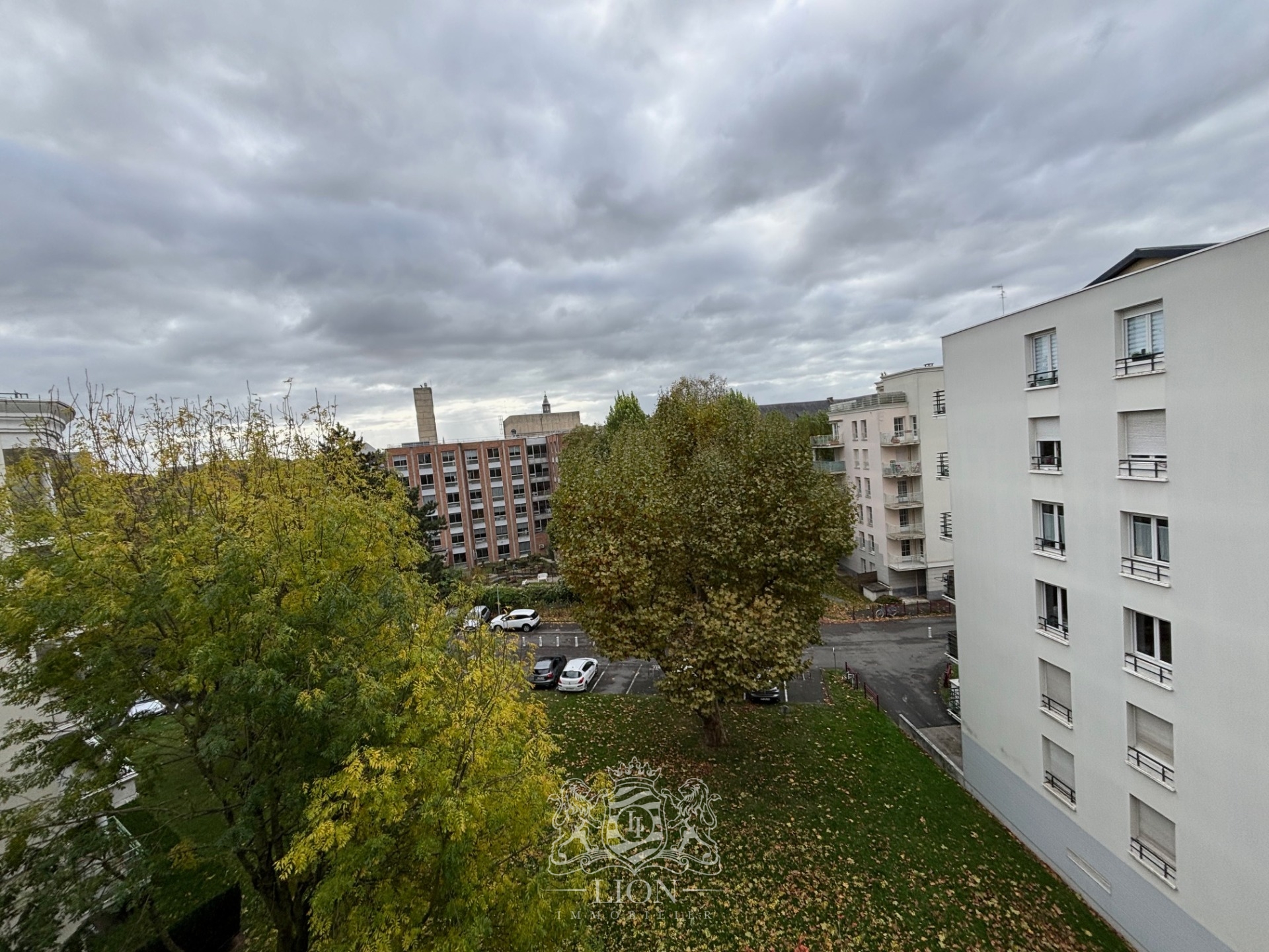 Vieux lille appartement 129m balcon et box sous sol Photo 13 - Le Lion Immobilier