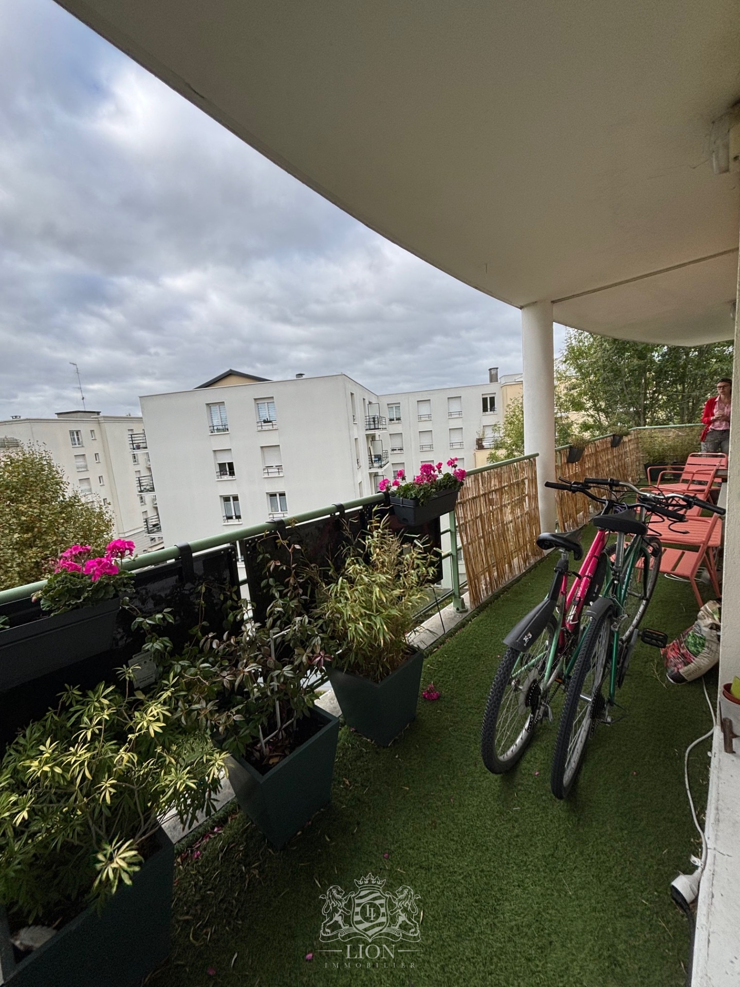 Vieux lille appartement 129m balcon et box sous sol Photo 15 - Le Lion Immobilier