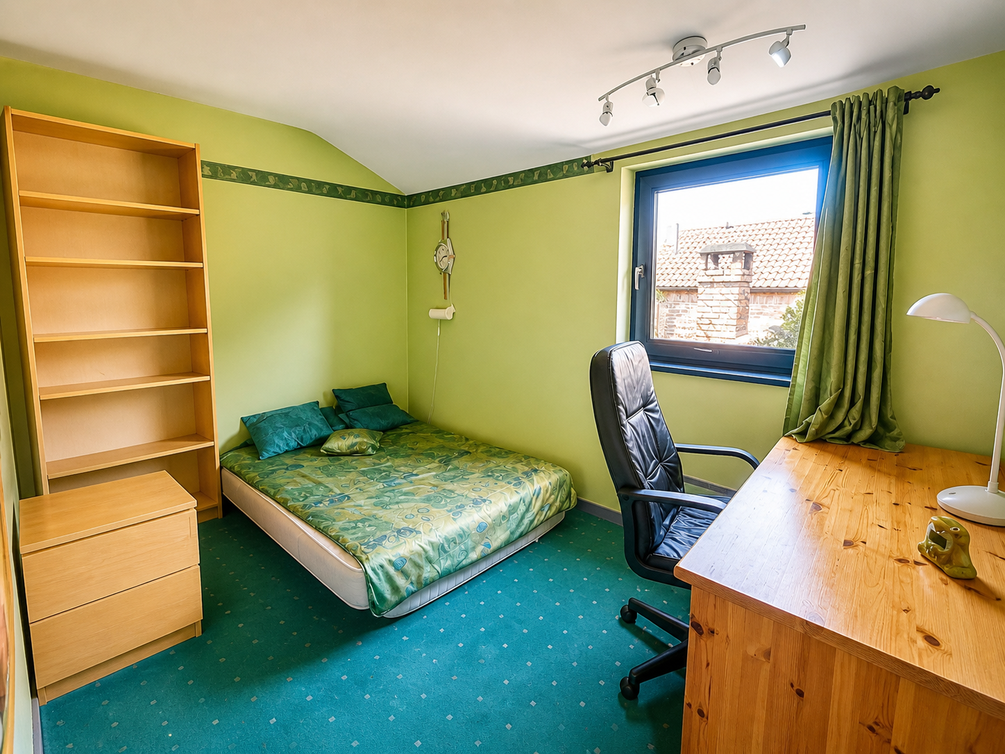 Maison 4 chambre semi plain pied jardin et double garage Photo 9 - Le Lion Immobilier Maison 4 chambre semi plain pied jardin et double garage Photo 9 - Le Lion Immobilier