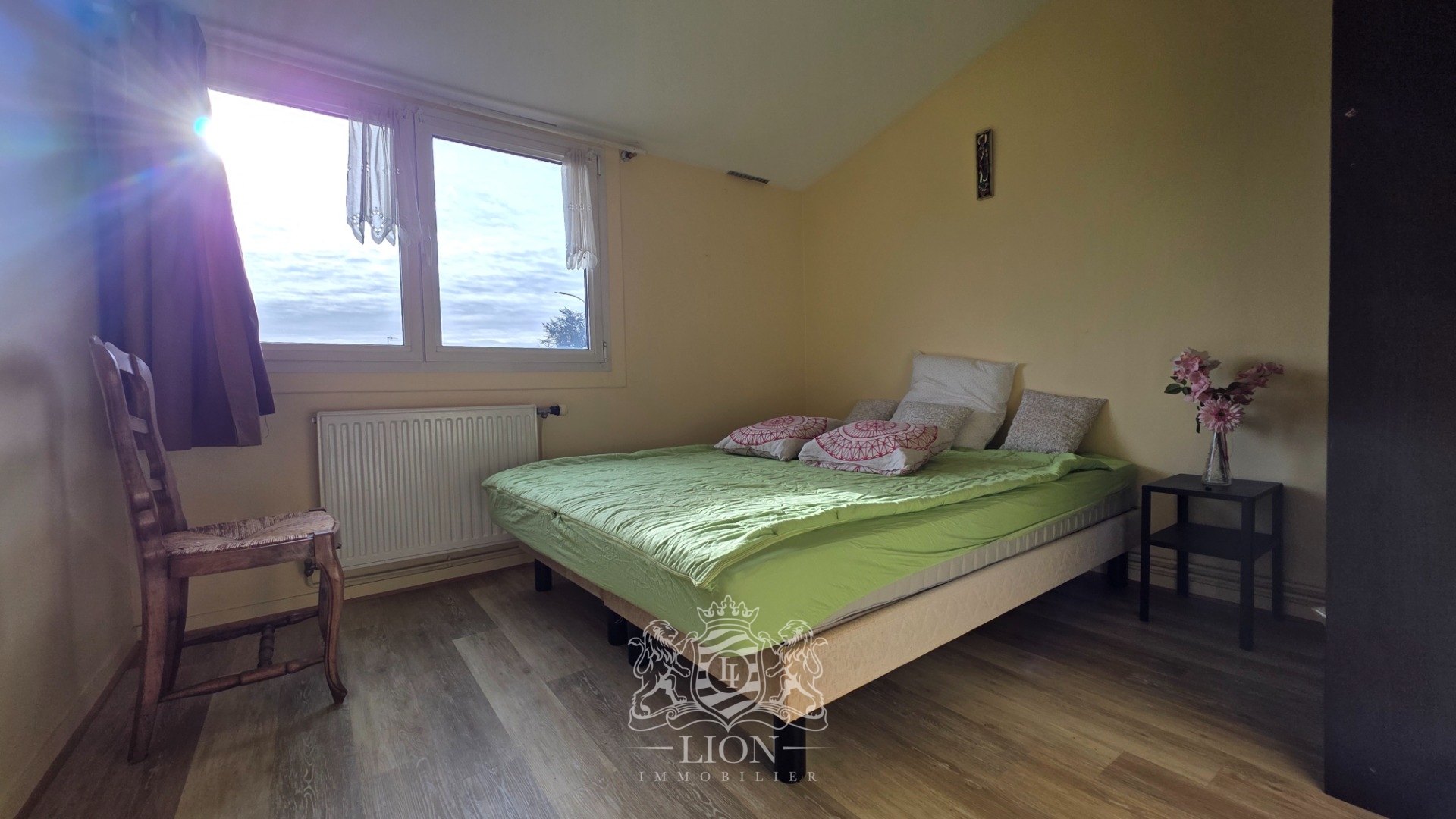 Grande maison familiale avec grand jardin et garage Photo 5 - Le Lion Immobilier Grande maison familiale avec grand jardin et garage Photo 5 - Le Lion Immobilier