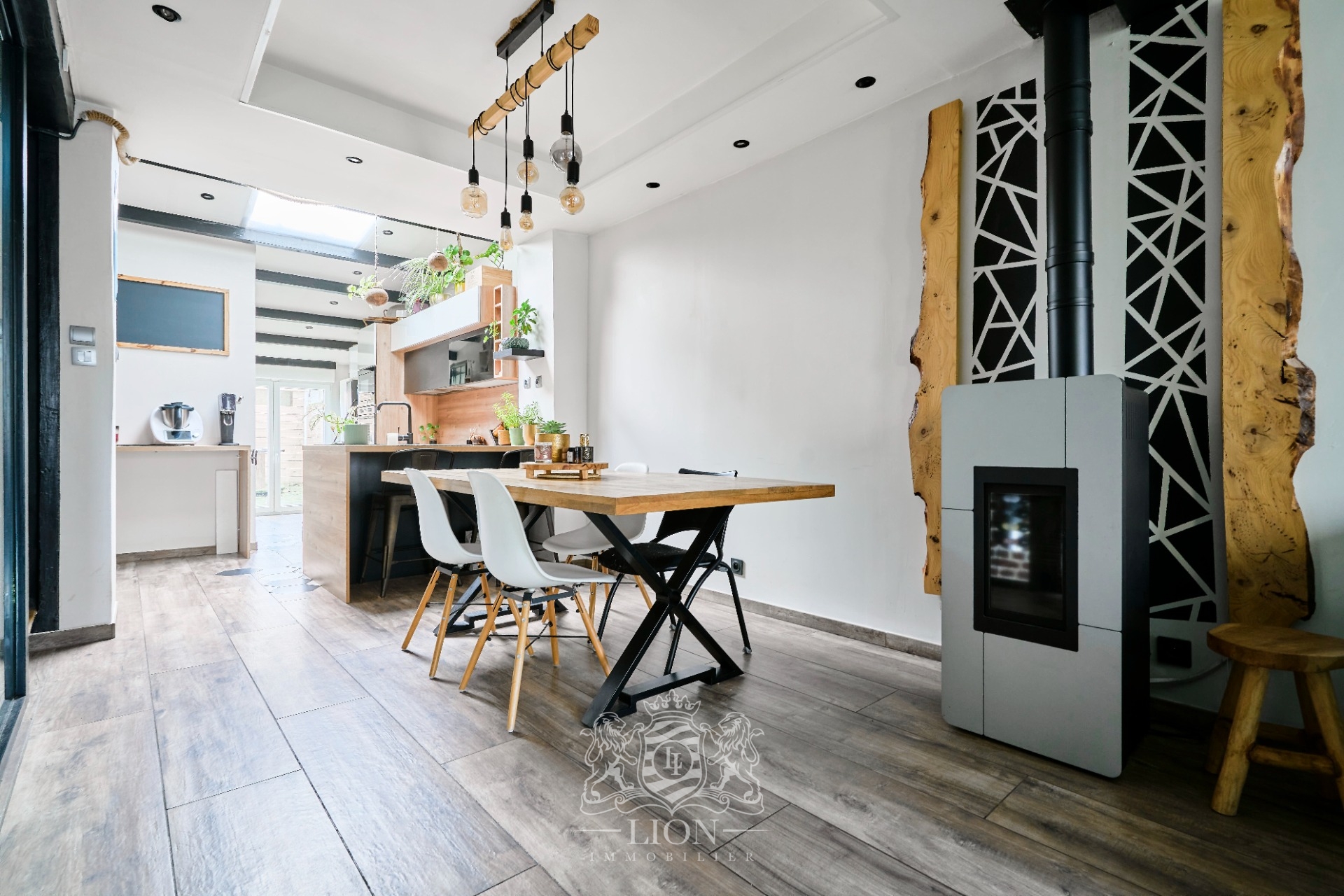 Ravissante maison deux chambres bureau et cour Photo 4 - Le Lion Immobilier