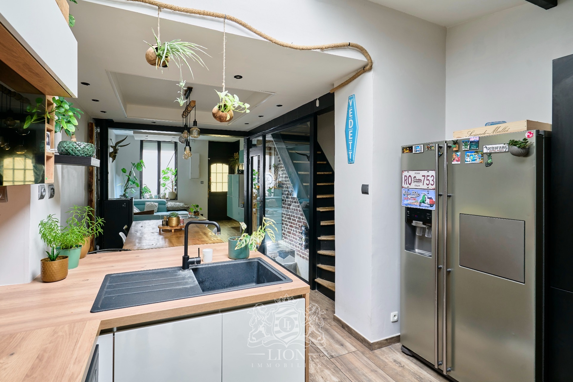 Ravissante maison deux chambres bureau et cour Photo 5 - Le Lion Immobilier