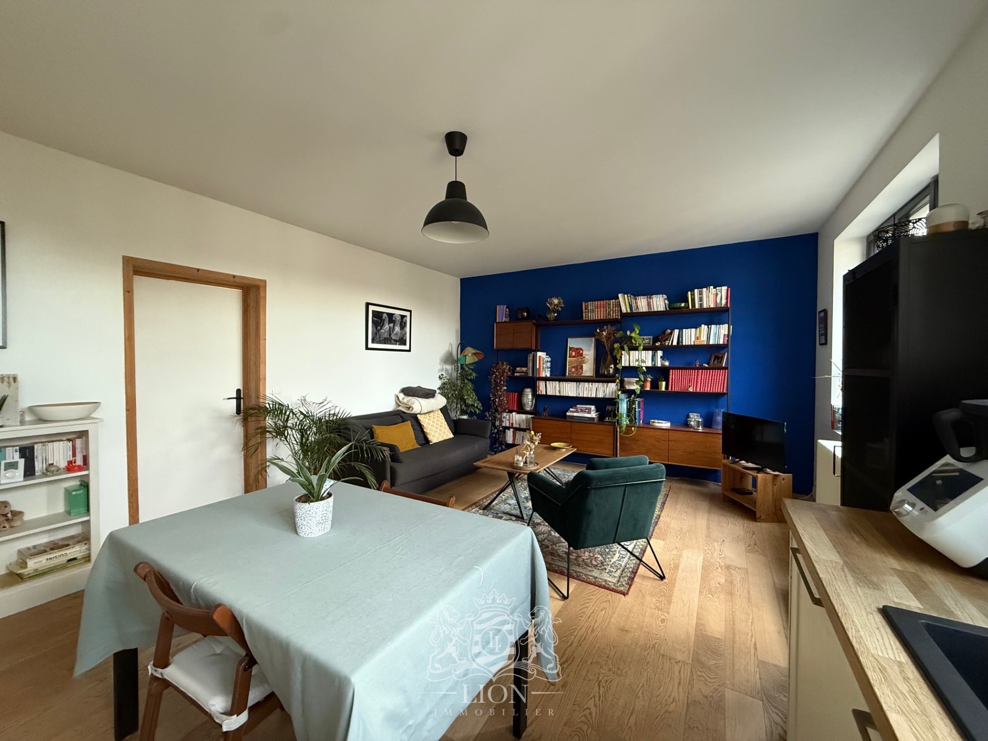 Asgm vieux lille t3 meuble avec parking Photo 2 - Le Lion Immobilier Asgm vieux lille t3 meuble avec parking Photo 2 - Le Lion Immobilier