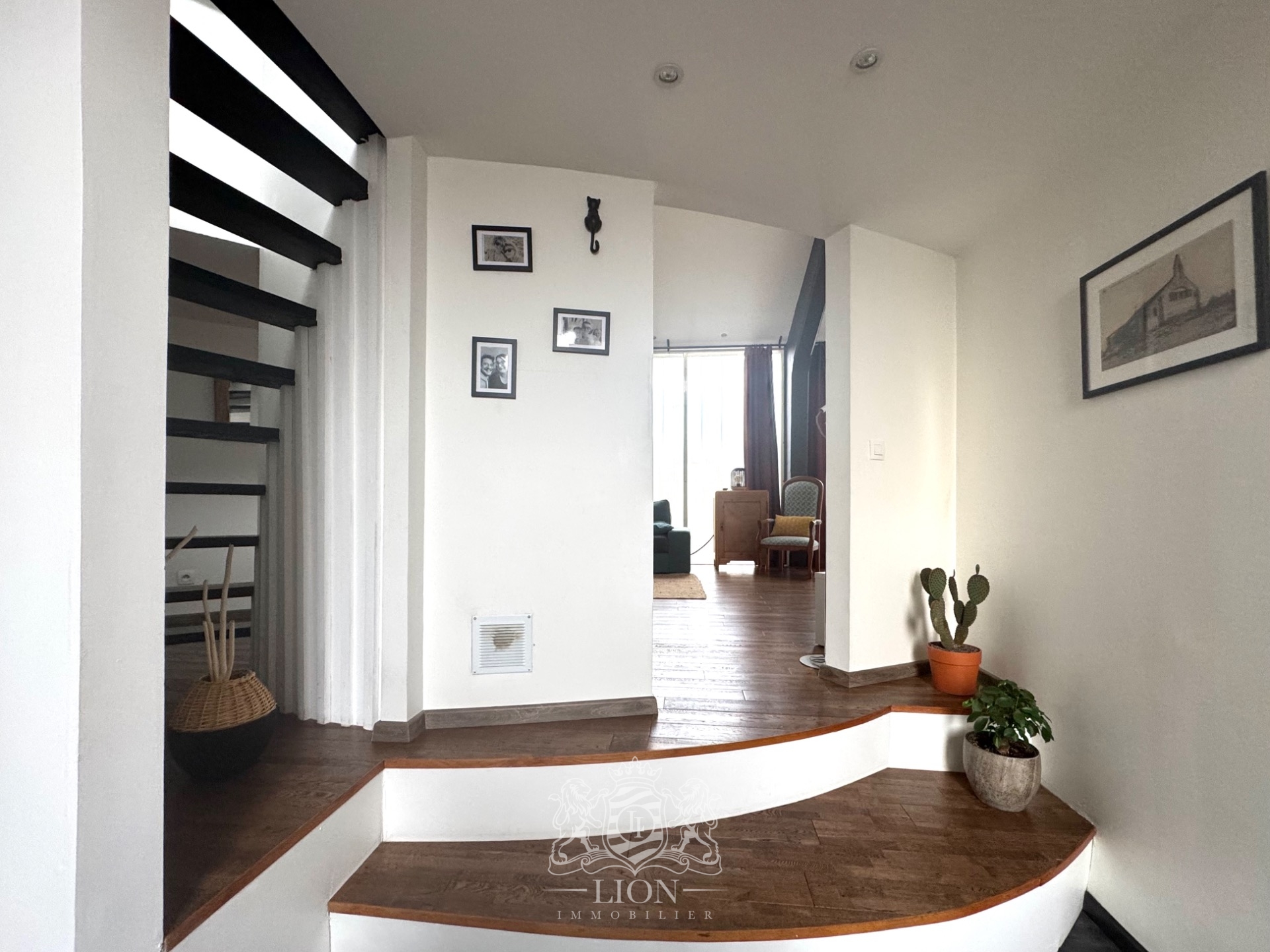 Superbe loft en duplex Photo 2 - Le Lion Immobilier Superbe loft en duplex Photo 2 - Le Lion Immobilier