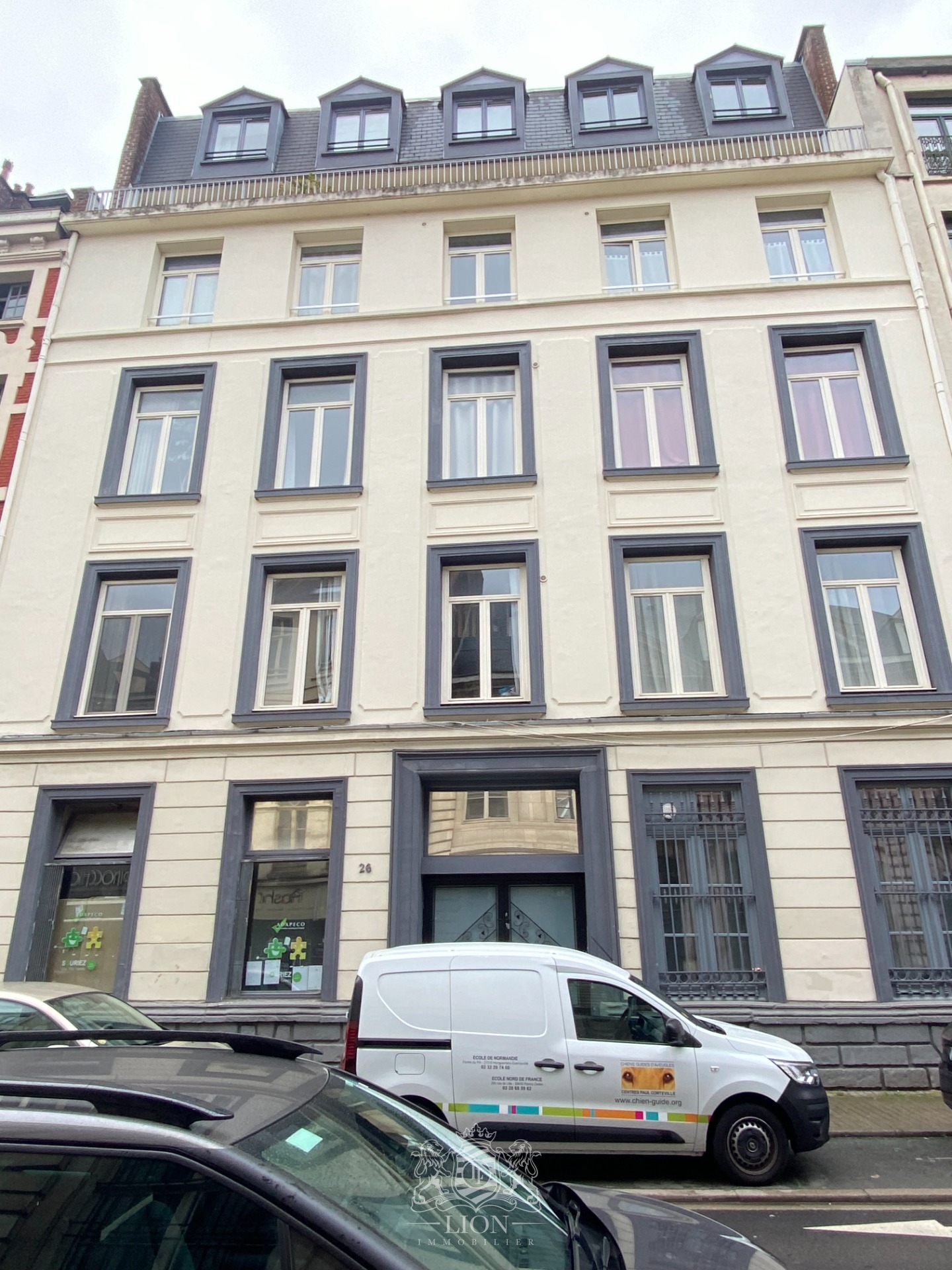 Grand t2 hyper centre Photo 1 - Le Lion Immobilier Grand t2 hyper centre Photo 1 - Le Lion Immobilier