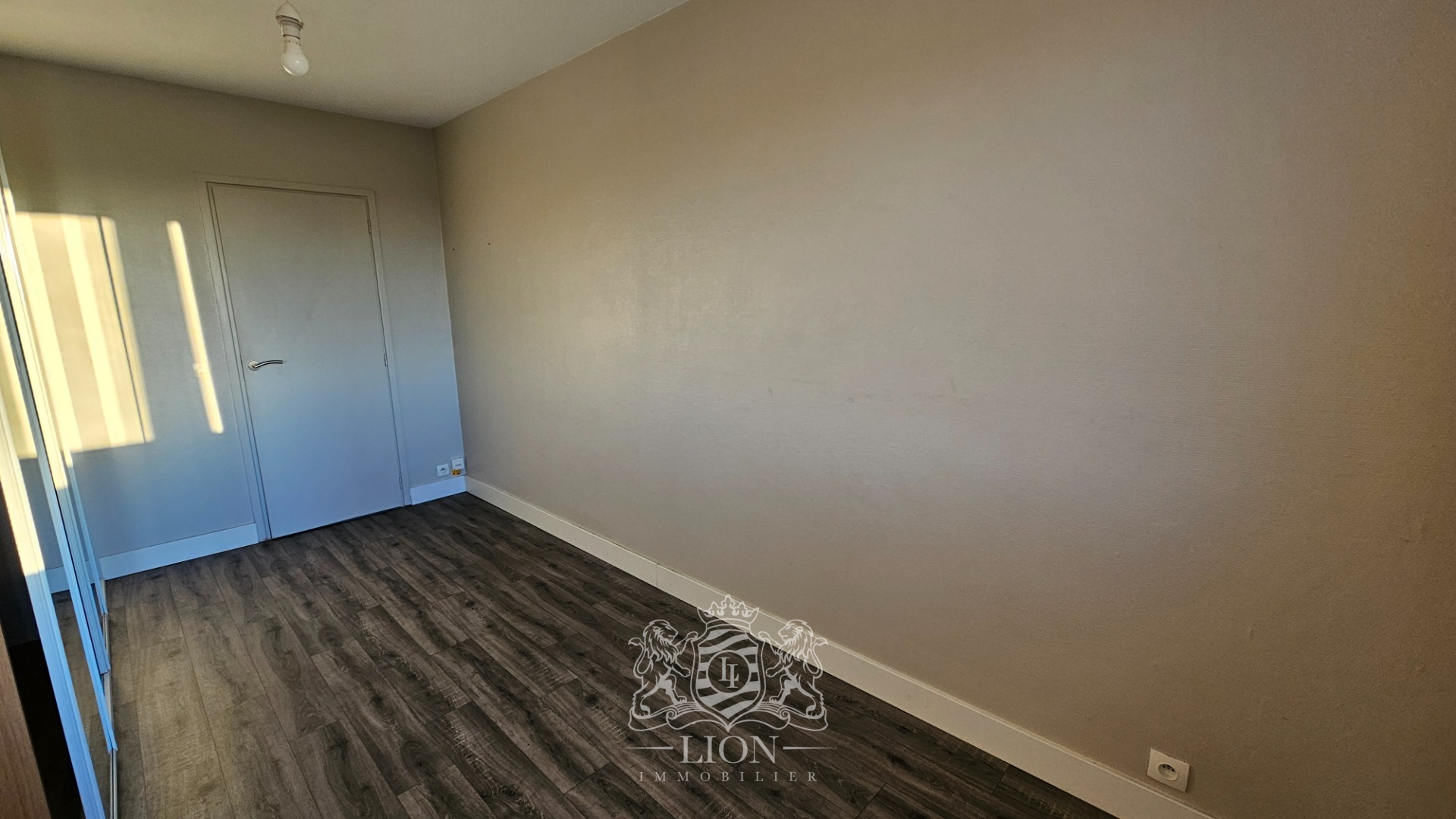 Arqn ll152 type 3 non meuble lambersart Photo 8 - Le Lion Immobilier Arqn ll152 type 3 non meuble lambersart Photo 8 - Le Lion Immobilier