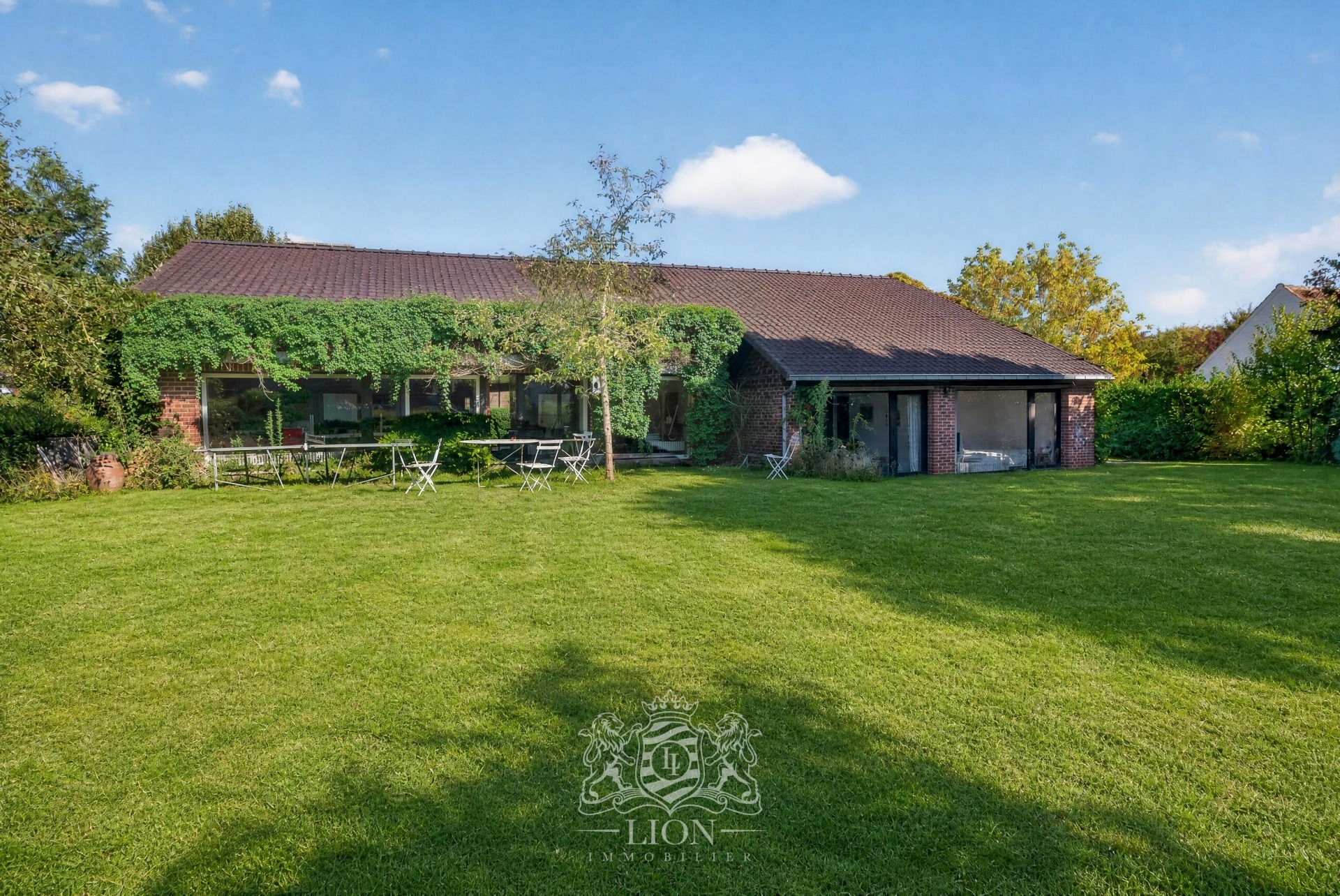 Maison de famille au coeur de brigode - Le Lion Immobilier