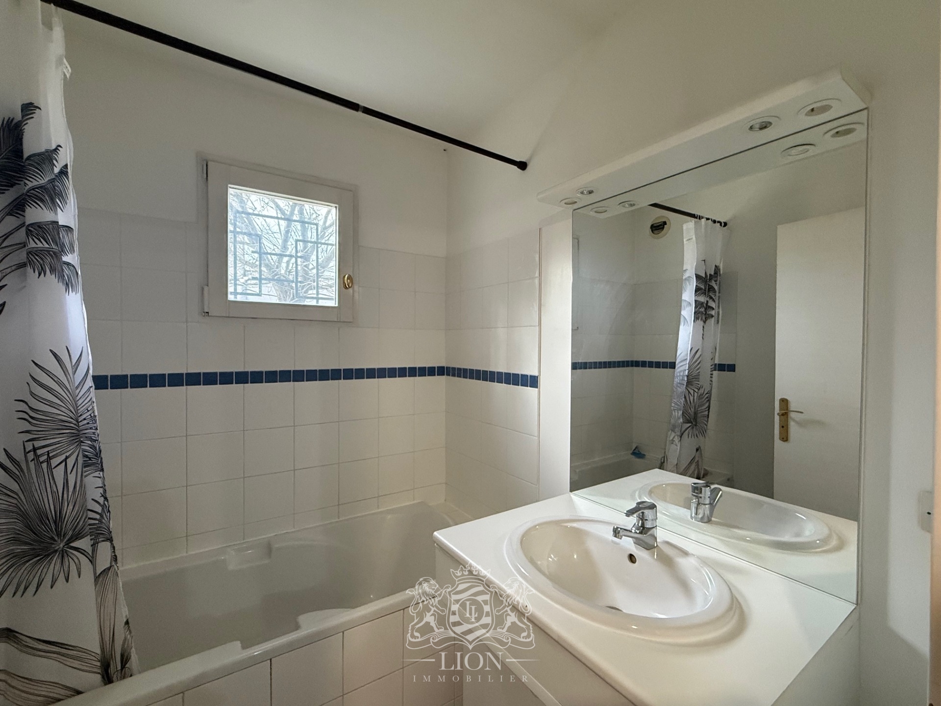 Asmq lambersart t4 avec jardin et garage Photo 12 - Le Lion Immobilier