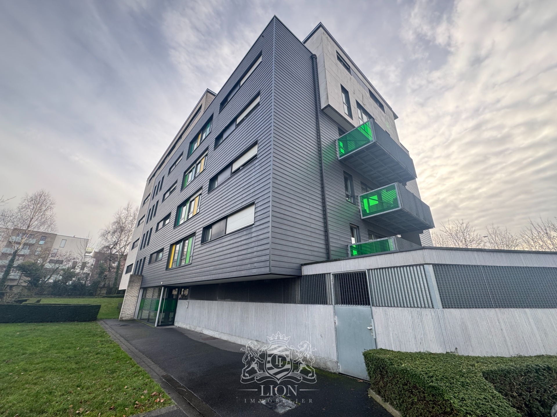 Appartement 1 chambre 52m2 centre ville Photo 1 - Le Lion Immobilier