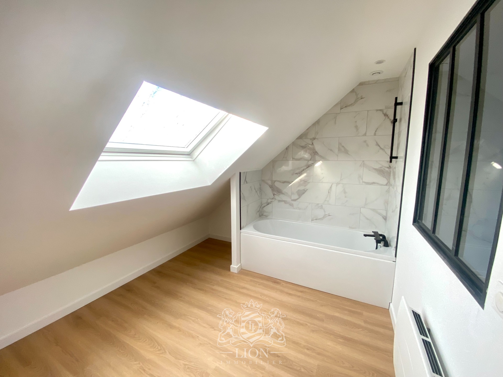 Vauban grand t2 renove proche metro Photo 6 - Le Lion Immobilier