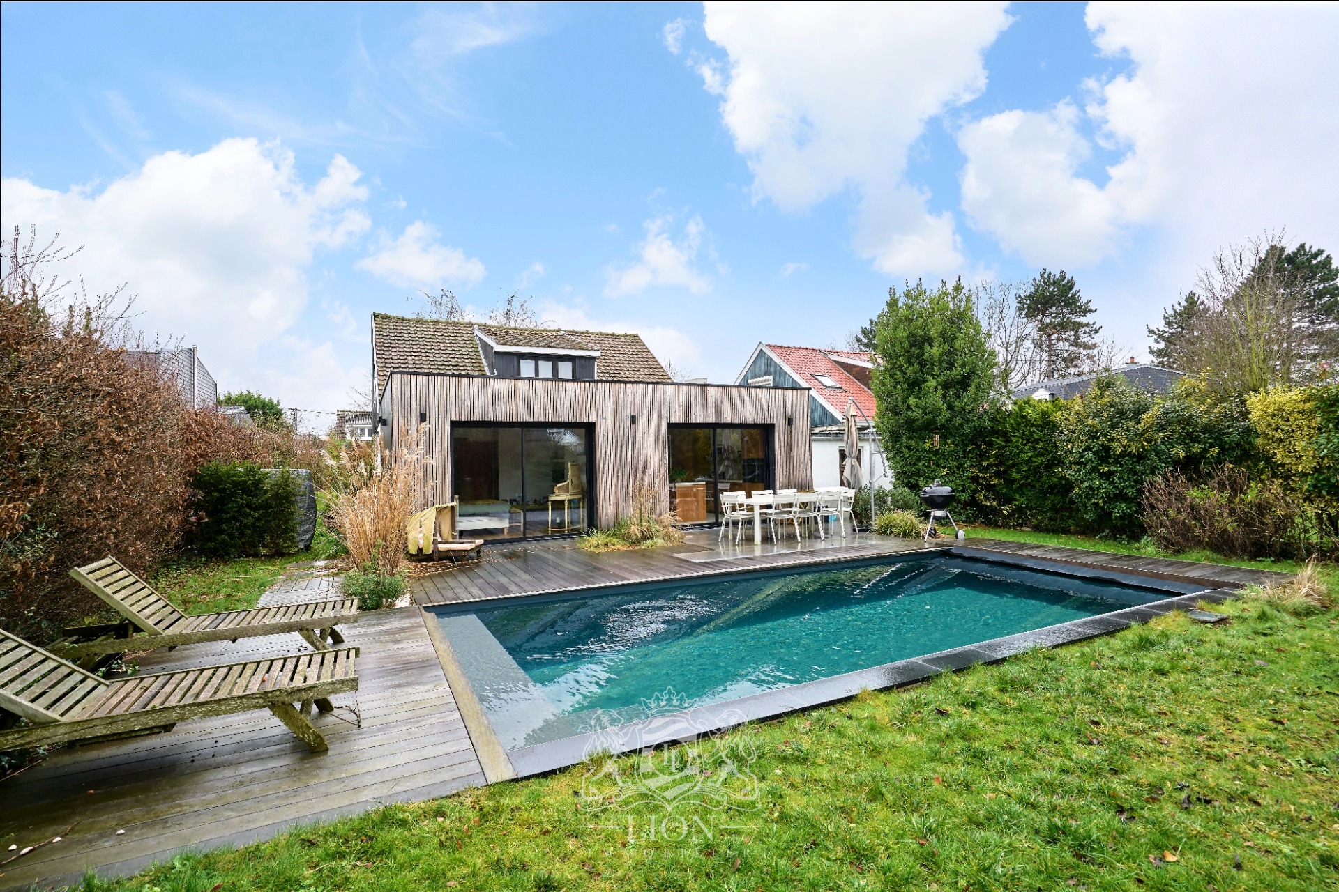 Maison avec piscine et garage Photo 1 - Le Lion Immobilier