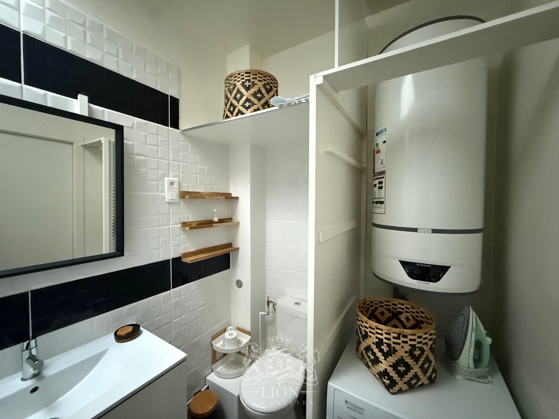 Asvw vieux lille t2 meuble en duplex Photo 9 - Le Lion Immobilier Asvw vieux lille t2 meuble en duplex Photo 9 - Le Lion Immobilier