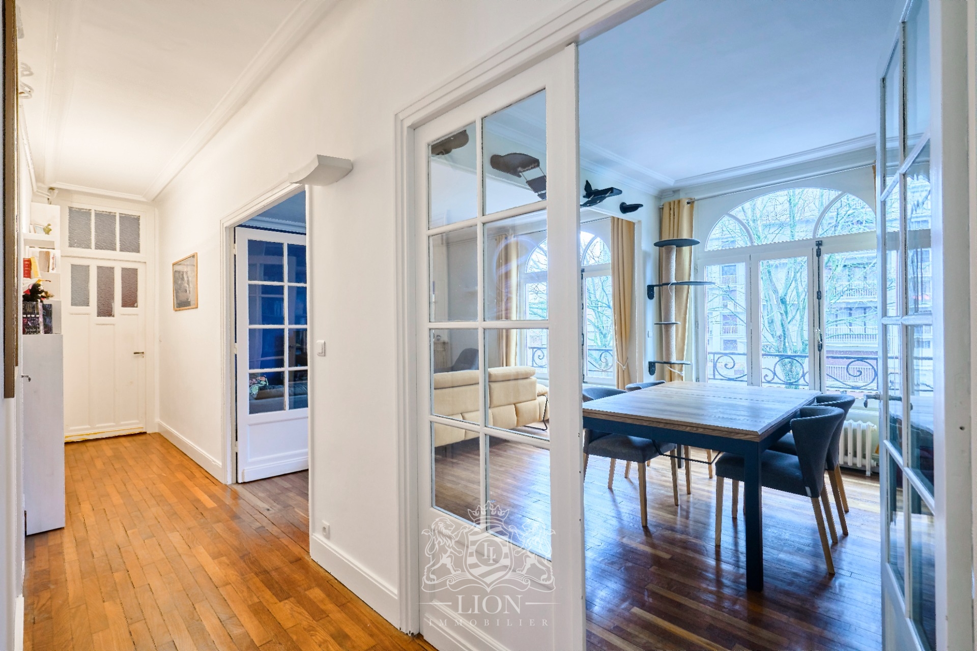 Appartement de caractere trois chambres citadelle Photo 3 - Le Lion Immobilier Appartement de caractere trois chambres citadelle Photo 3 - Le Lion Immobilier