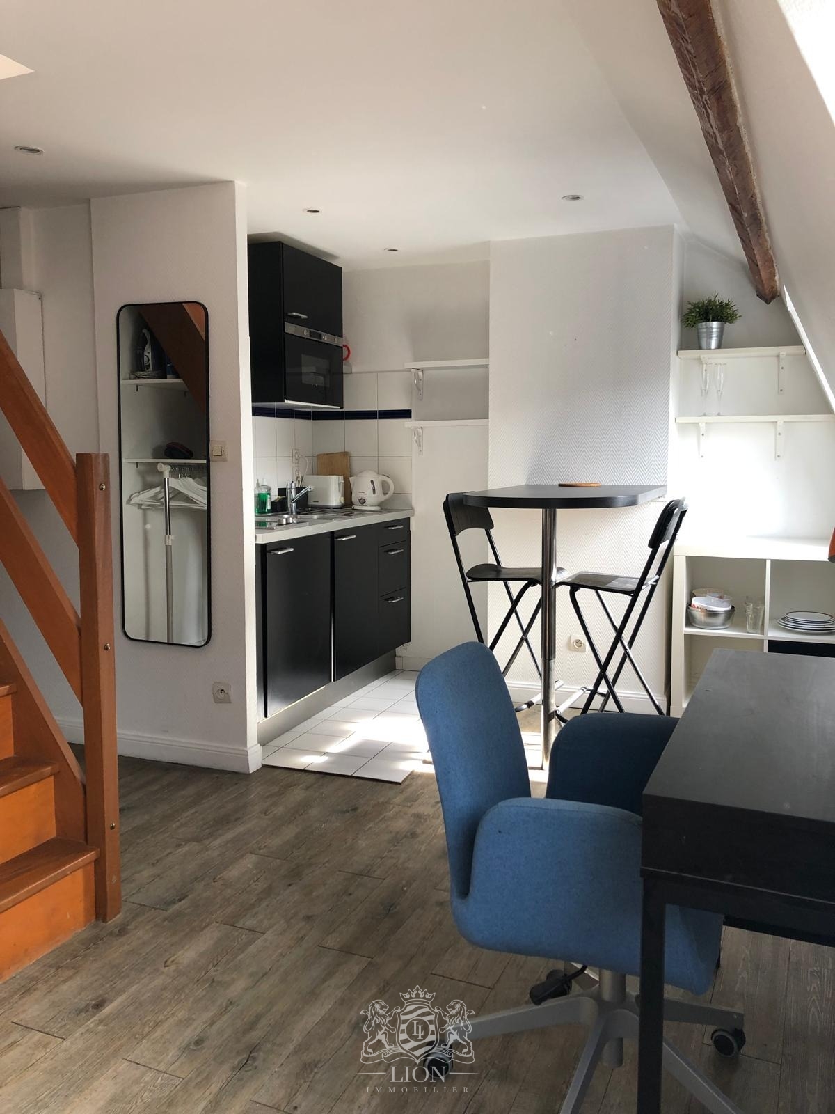 Vieux lille studio place bettignies Photo 2 - Le Lion Immobilier Vieux lille studio place bettignies Photo 2 - Le Lion Immobilier