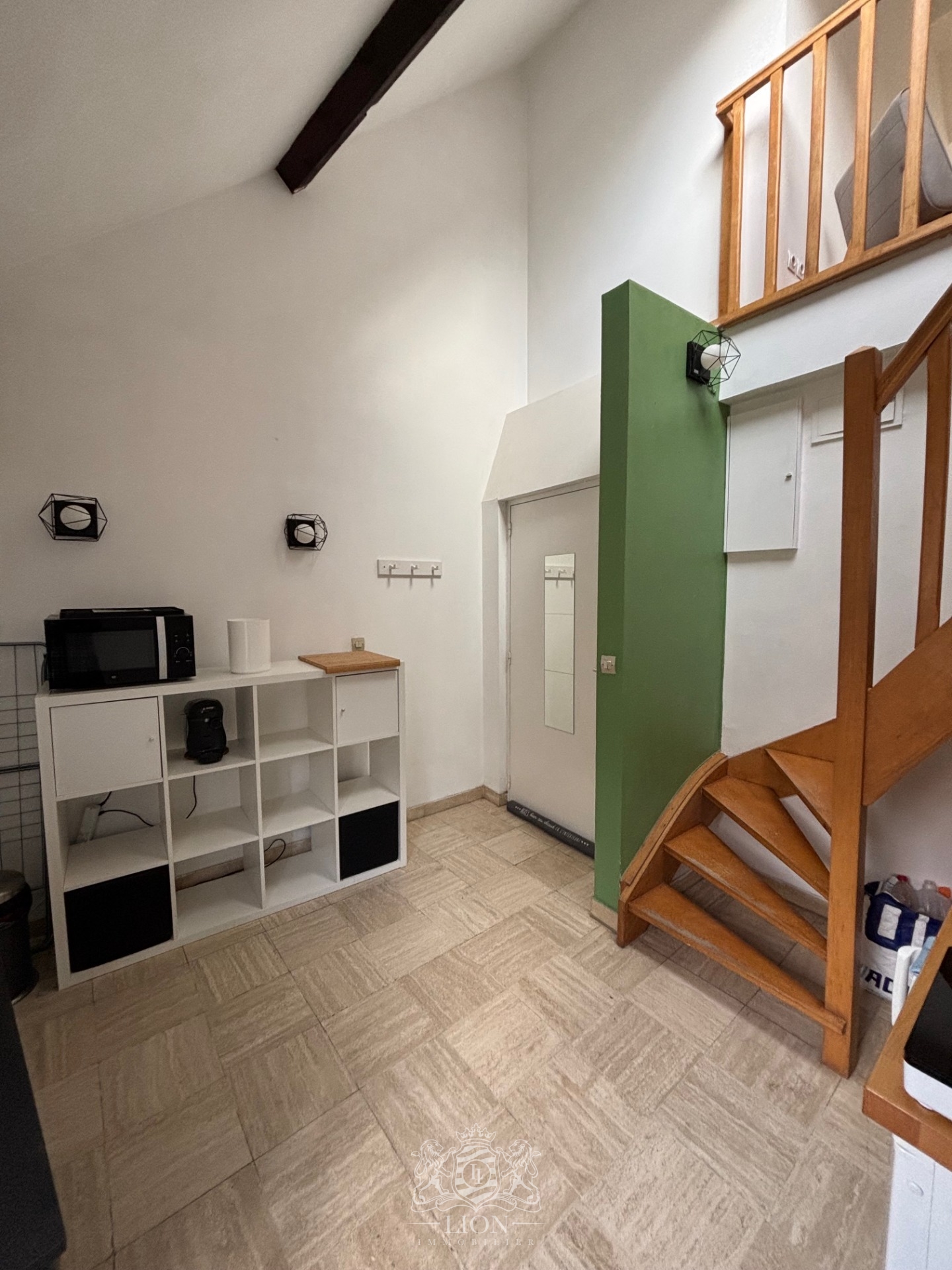 Vieux lille studio mezzanine vue treille Photo 13 - Le Lion Immobilier Vieux lille studio mezzanine vue treille Photo 13 - Le Lion Immobilier