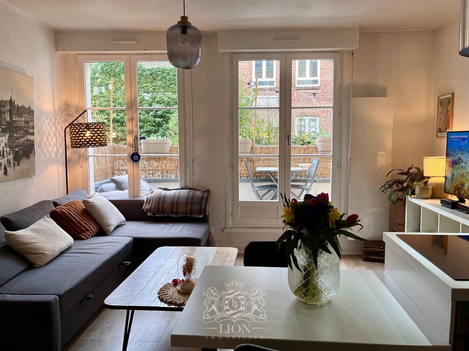 Vieux lille secteur bettignies type 2 terrasse Photo 1 - Le Lion Immobilier Vieux lille secteur bettignies type 2 terrasse Photo 1 - Le Lion Immobilier