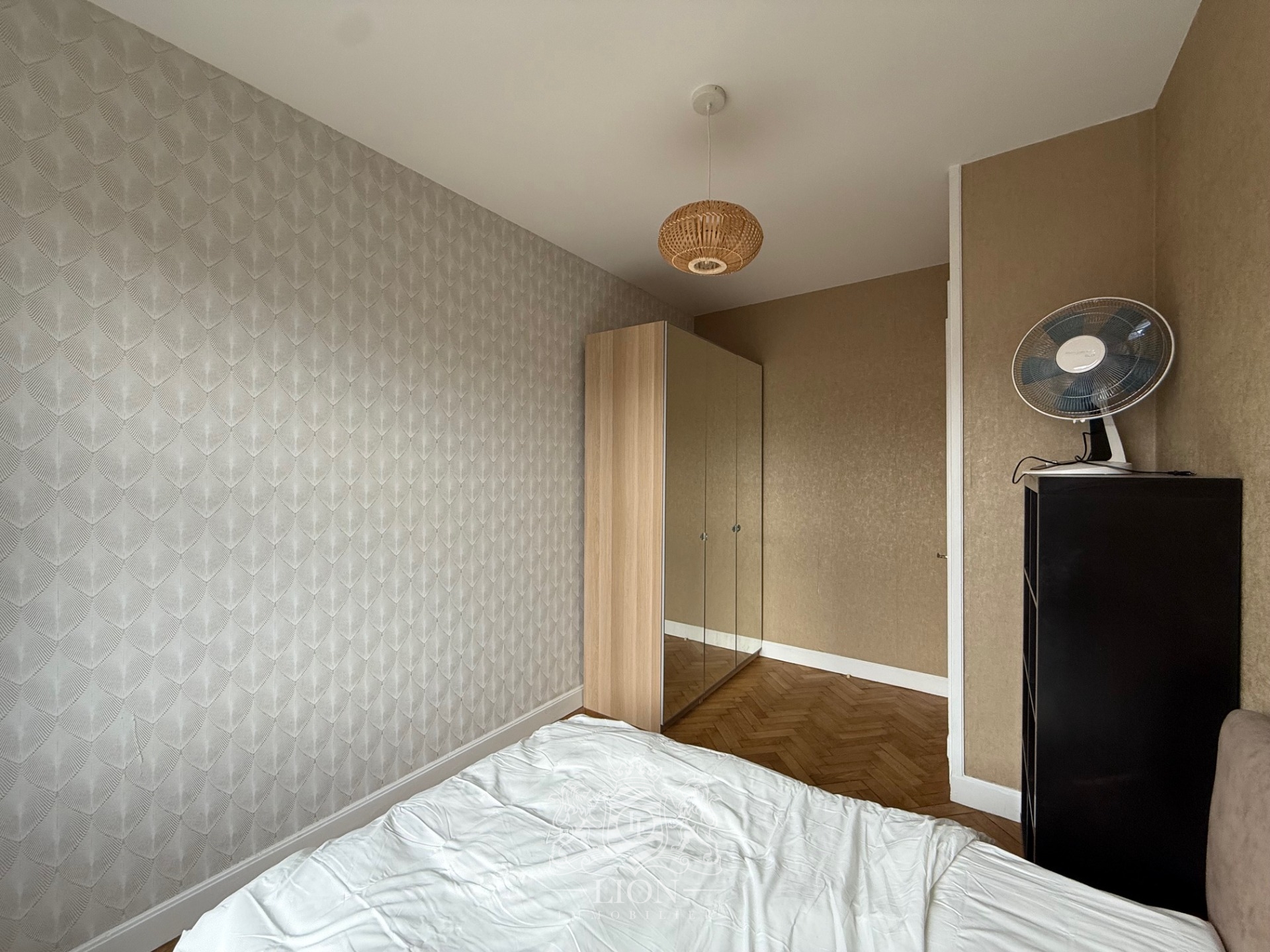 Atfx lille centre t2 meuble Photo 10 - Le Lion Immobilier