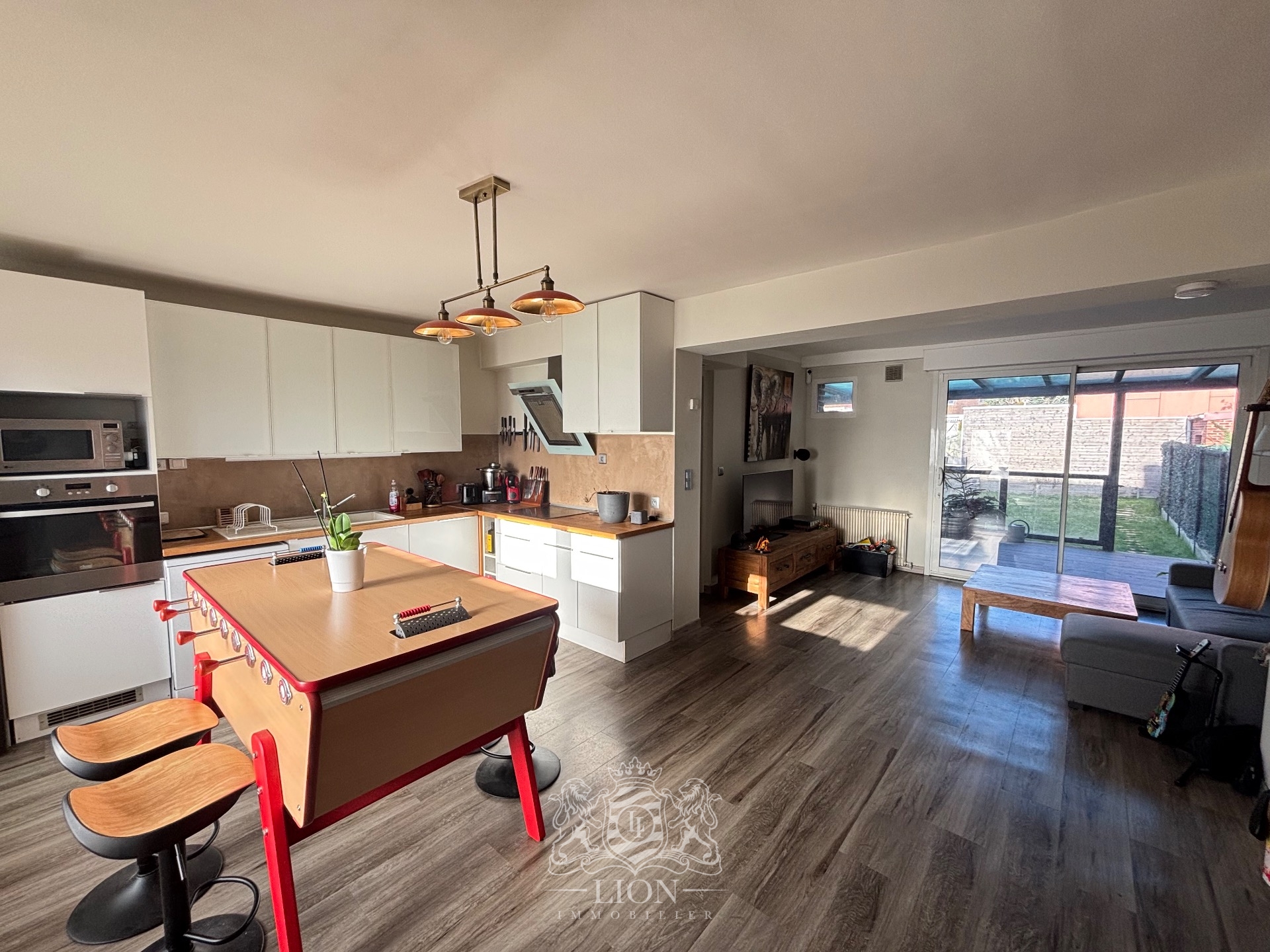 A proximite de la citadelle maison 4 pieces avec garage Photo 2 - Le Lion Immobilier A proximite de la citadelle maison 4 pieces avec garage Photo 2 - Le Lion Immobilier