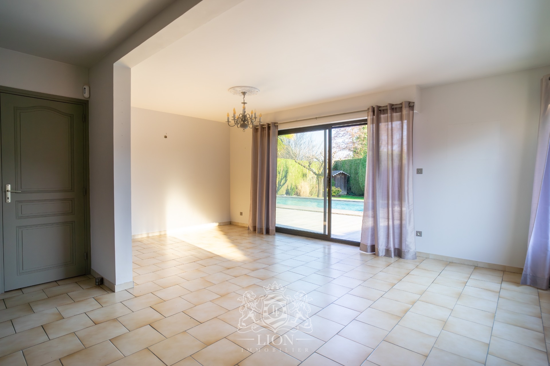 Maison a hem beaumont avec piscine Photo 5 - Le Lion Immobilier