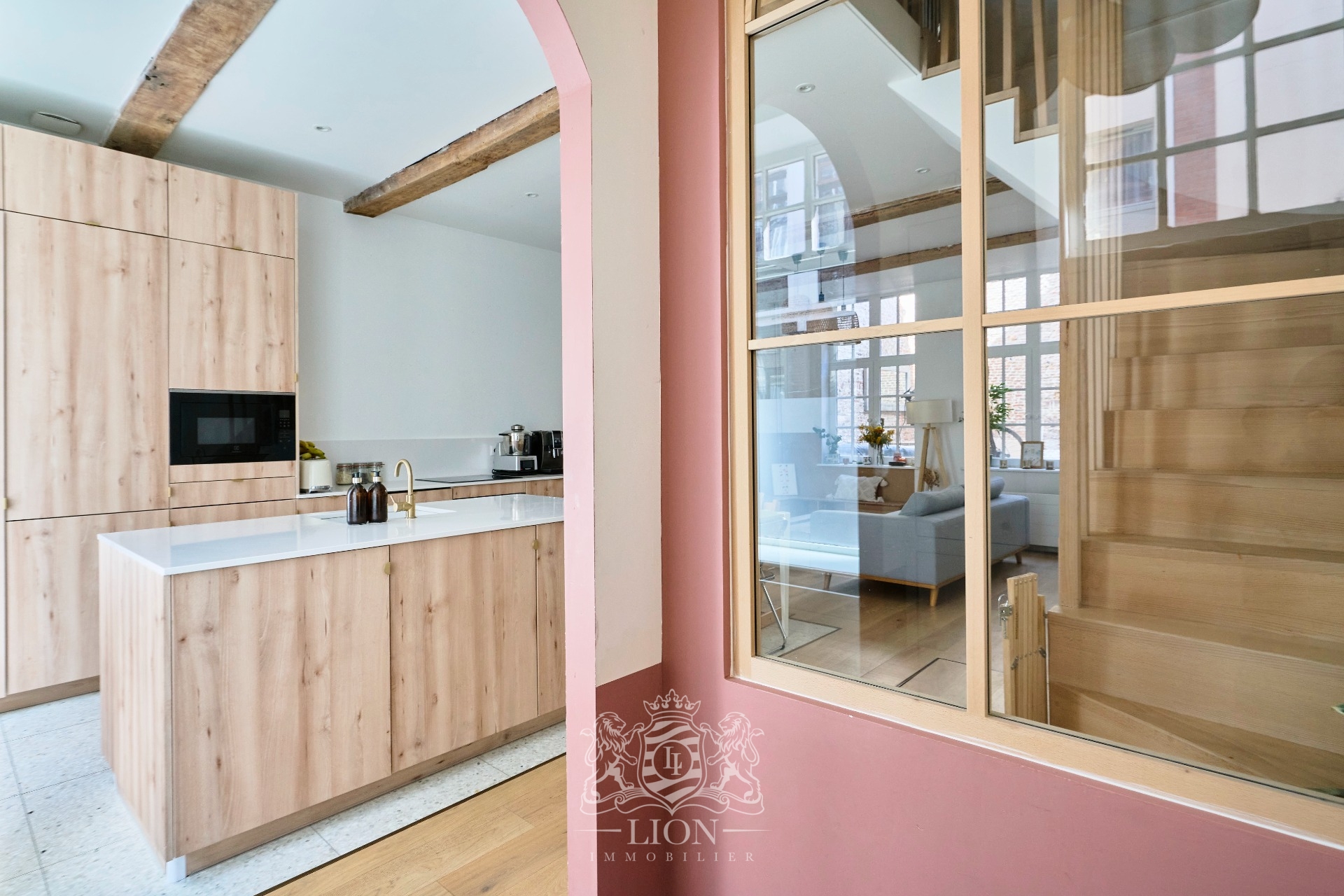 Rare   maison typique du vieux lille avec belle terrasse  Photo 4 - Le Lion Immobilier