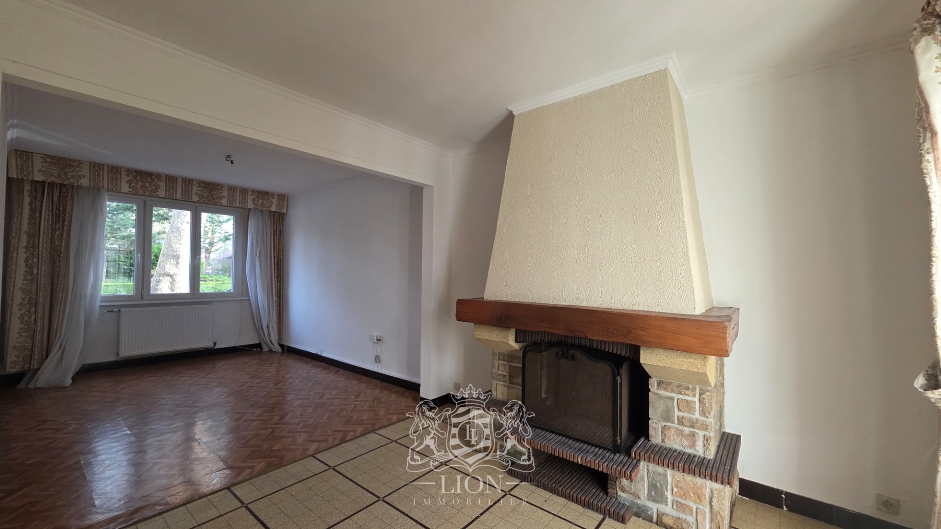 Maison de ville au fort potentiel   4 chambres grand garage Photo 9 - Le Lion Immobilier