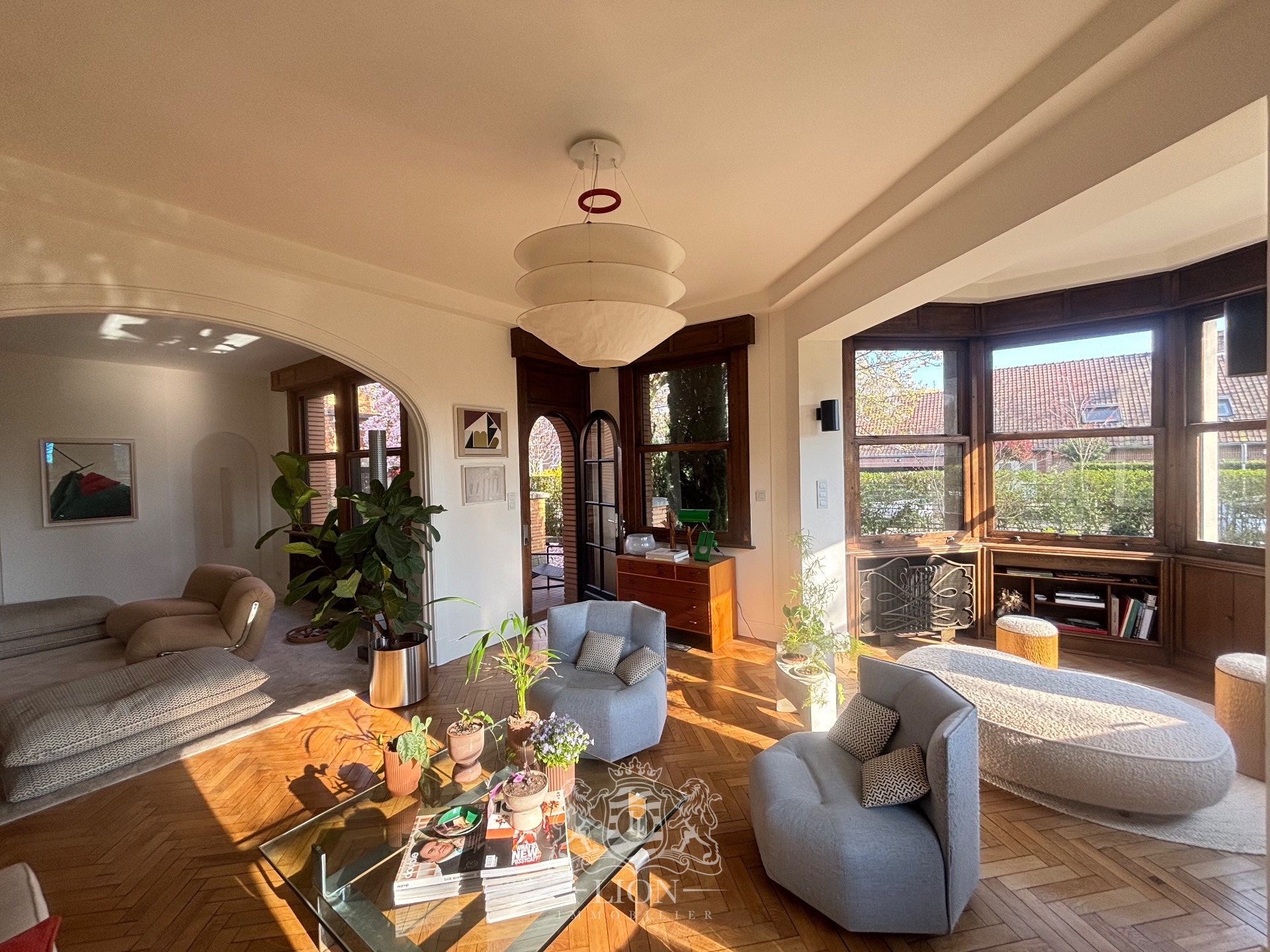 Villa d exception avenue de l hippodrome Photo 1 - Le Lion Immobilier