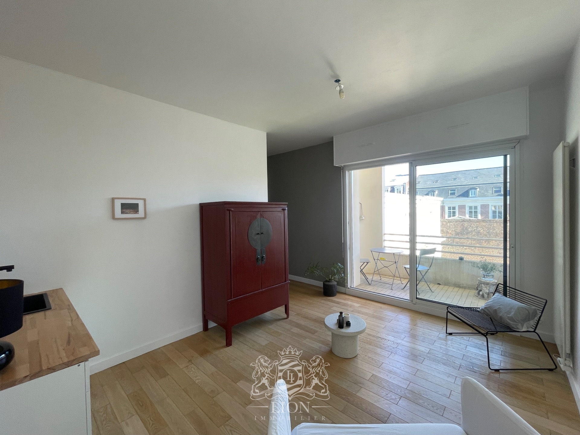 Studio terrasse sur jardin Photo 3 - Le Lion Immobilier Studio terrasse sur jardin Photo 3 - Le Lion Immobilier