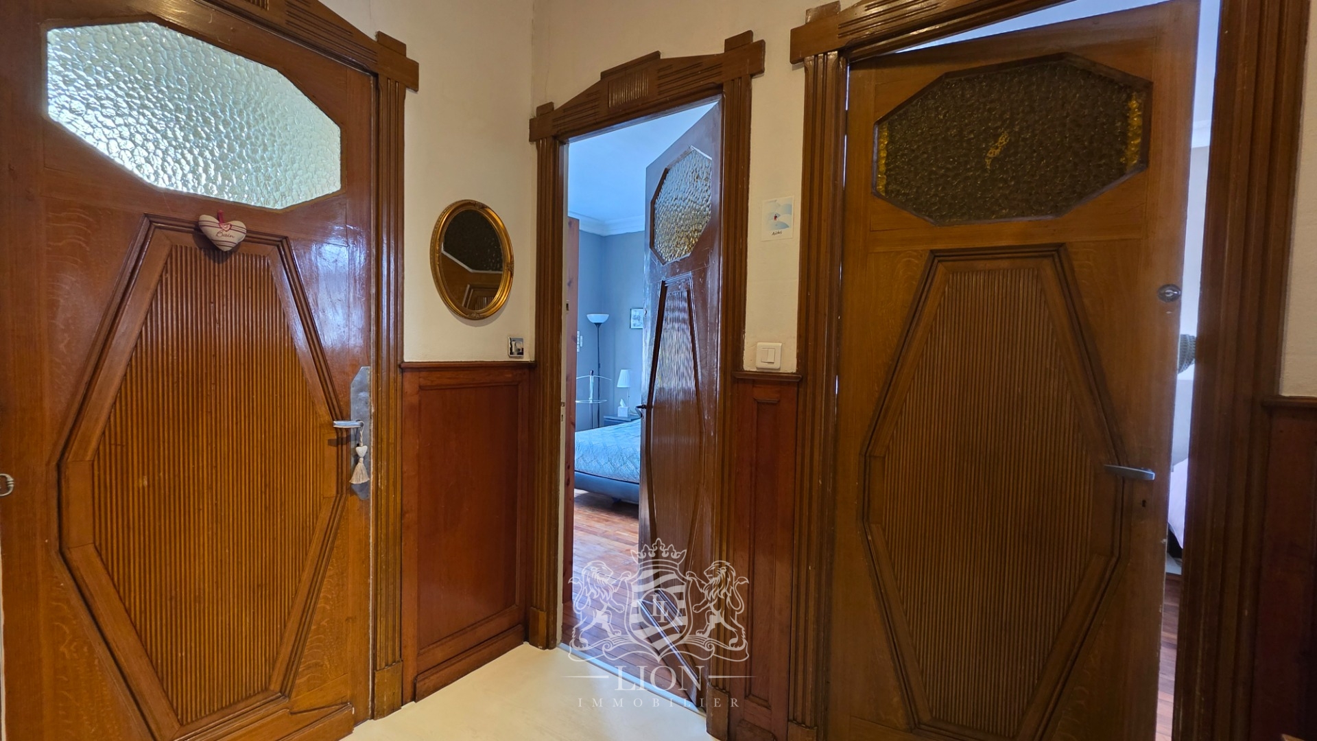 Buisson maison art deco remplie de charme Photo 18 - Le Lion Immobilier Buisson maison art deco remplie de charme Photo 18 - Le Lion Immobilier