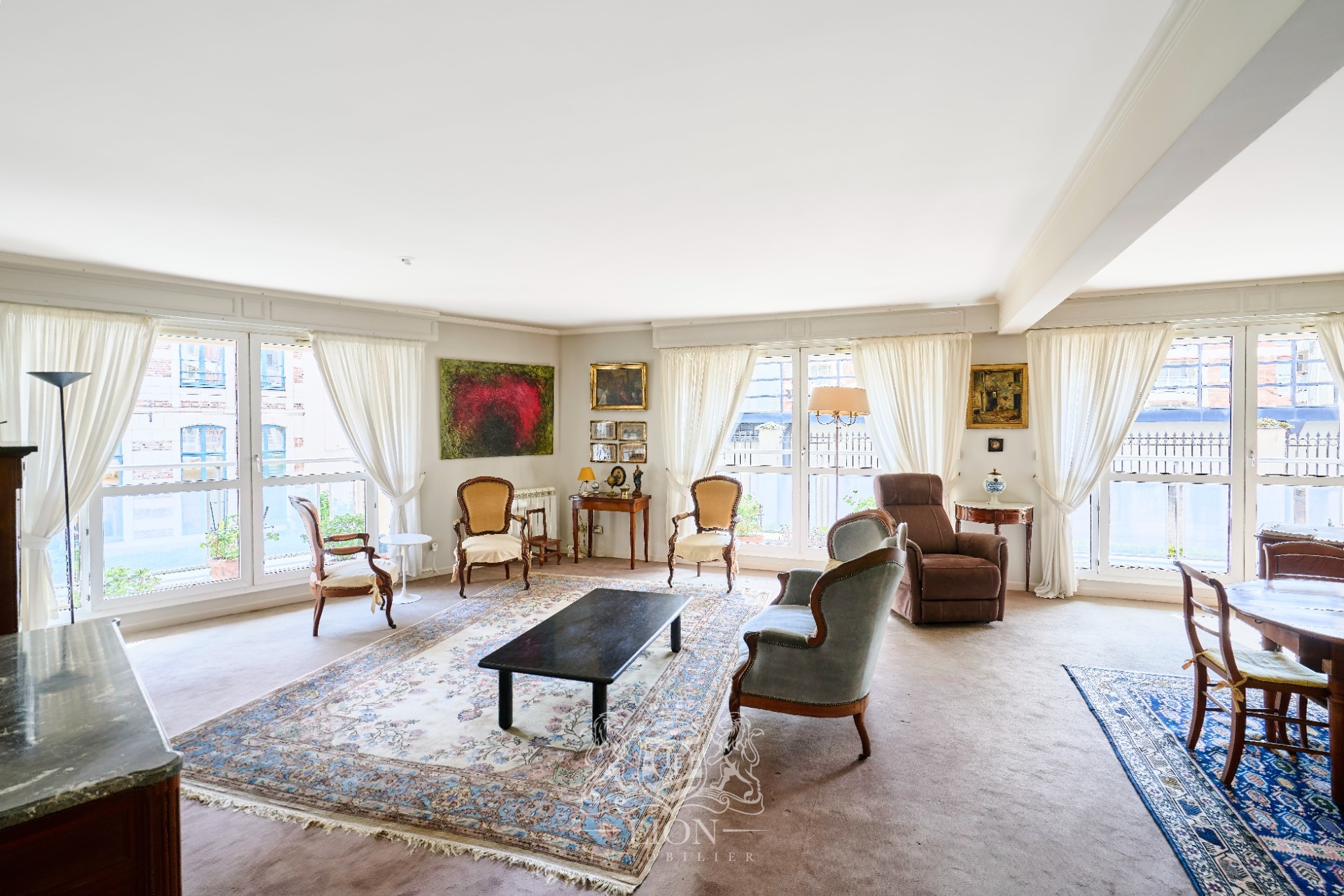 Appartement 3 ou 4 chambres balcon deux parkings  Photo 1 - Le Lion Immobilier